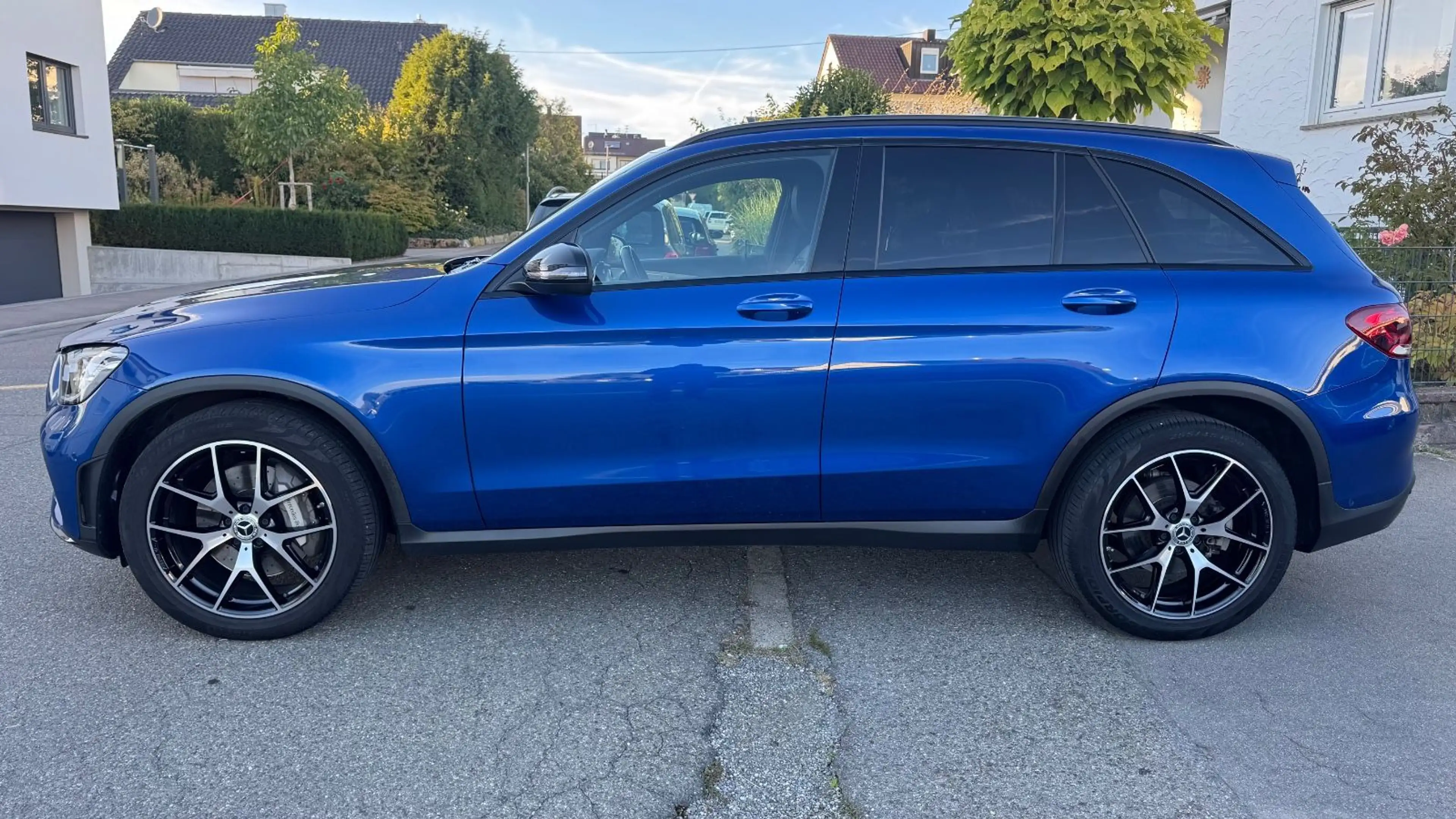 Mercedes-Benz GLC 200 4Matic*AMG-LINE*HEAD-UP* — photo 8
