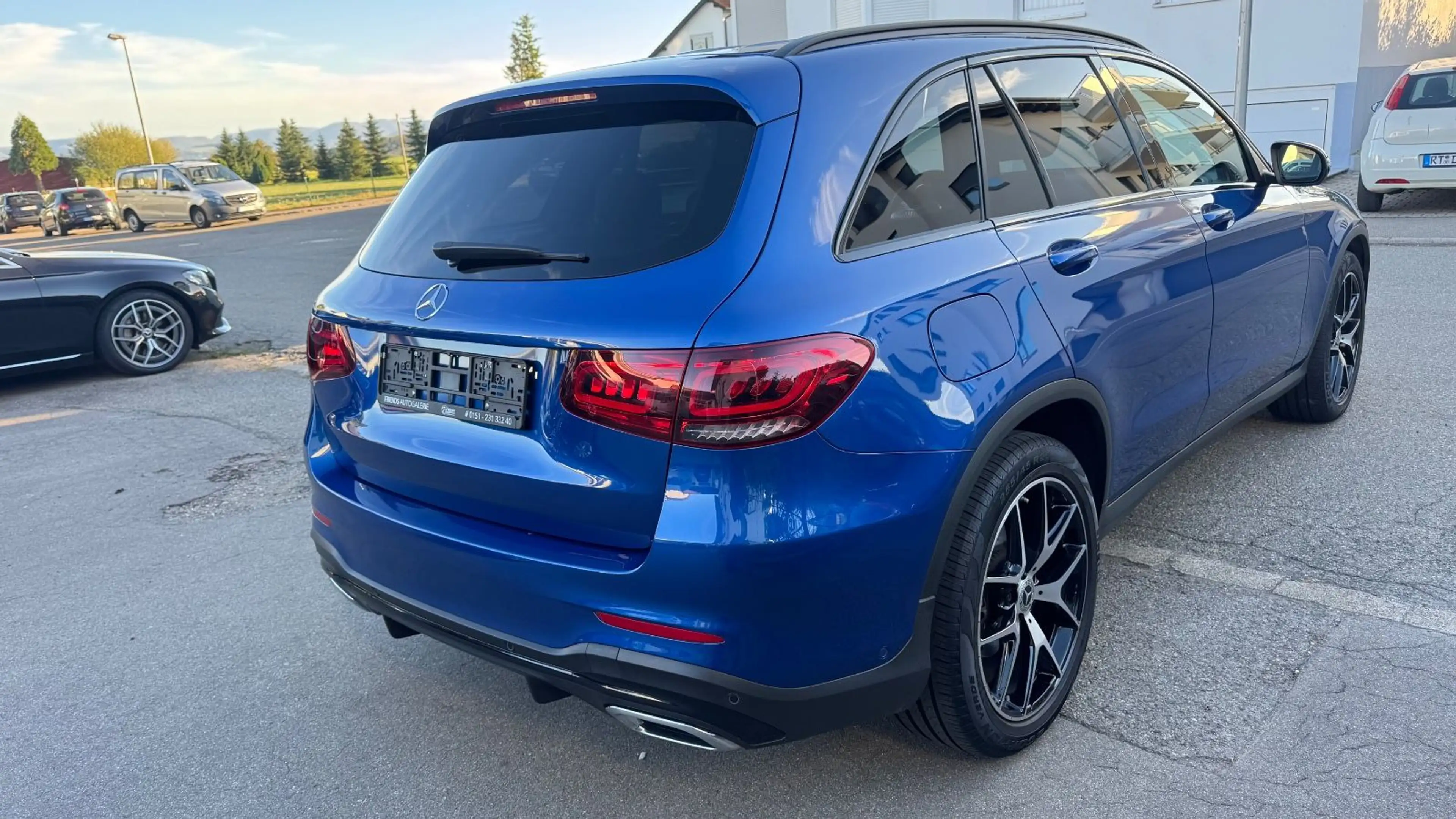 Mercedes-Benz GLC 200 4Matic*AMG-LINE*HEAD-UP* — photo 5