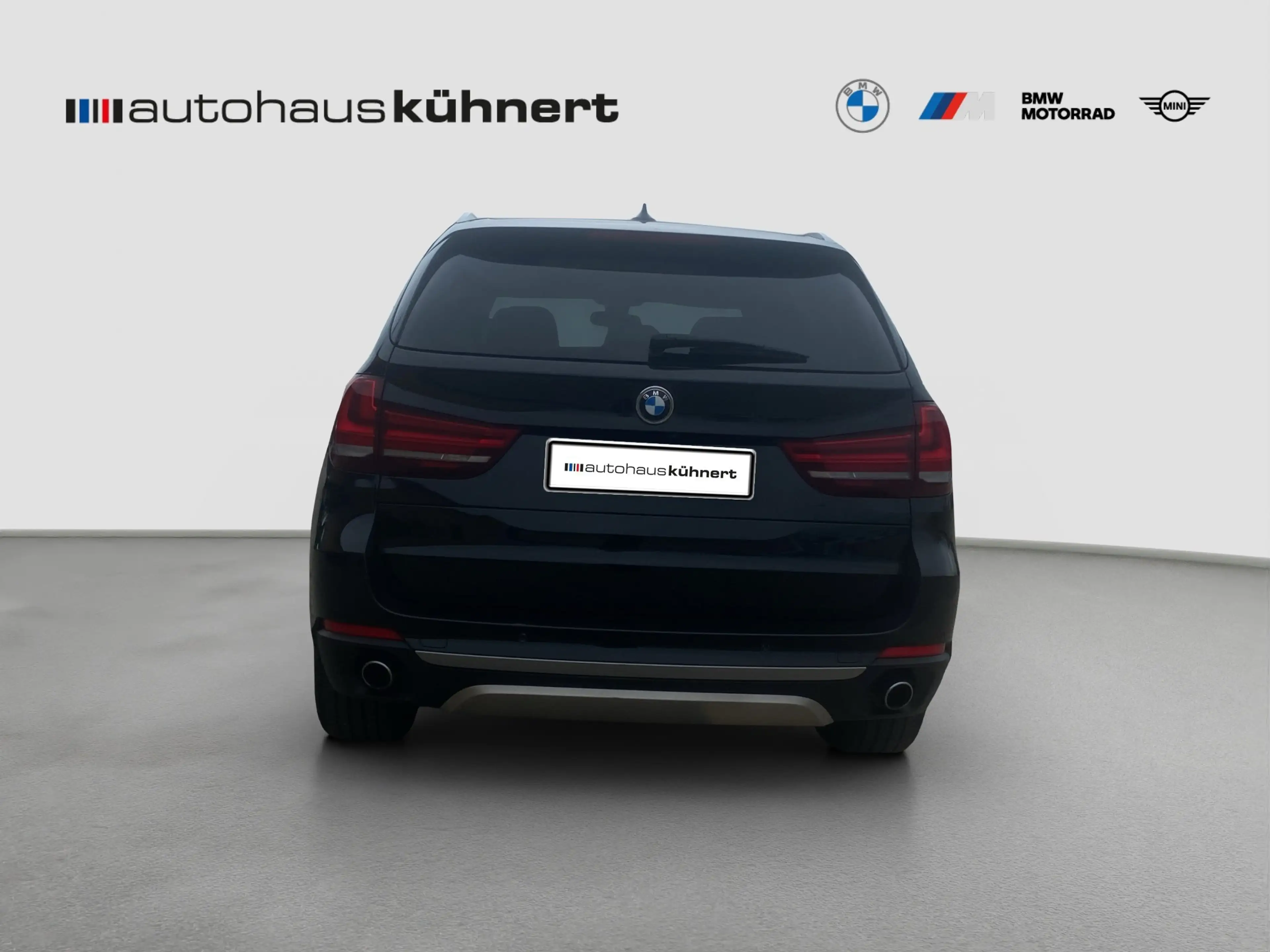 BMW X5 xDrive 30d Xenon ACC Pano SpurAss AHK HUD HiFi — photo 6