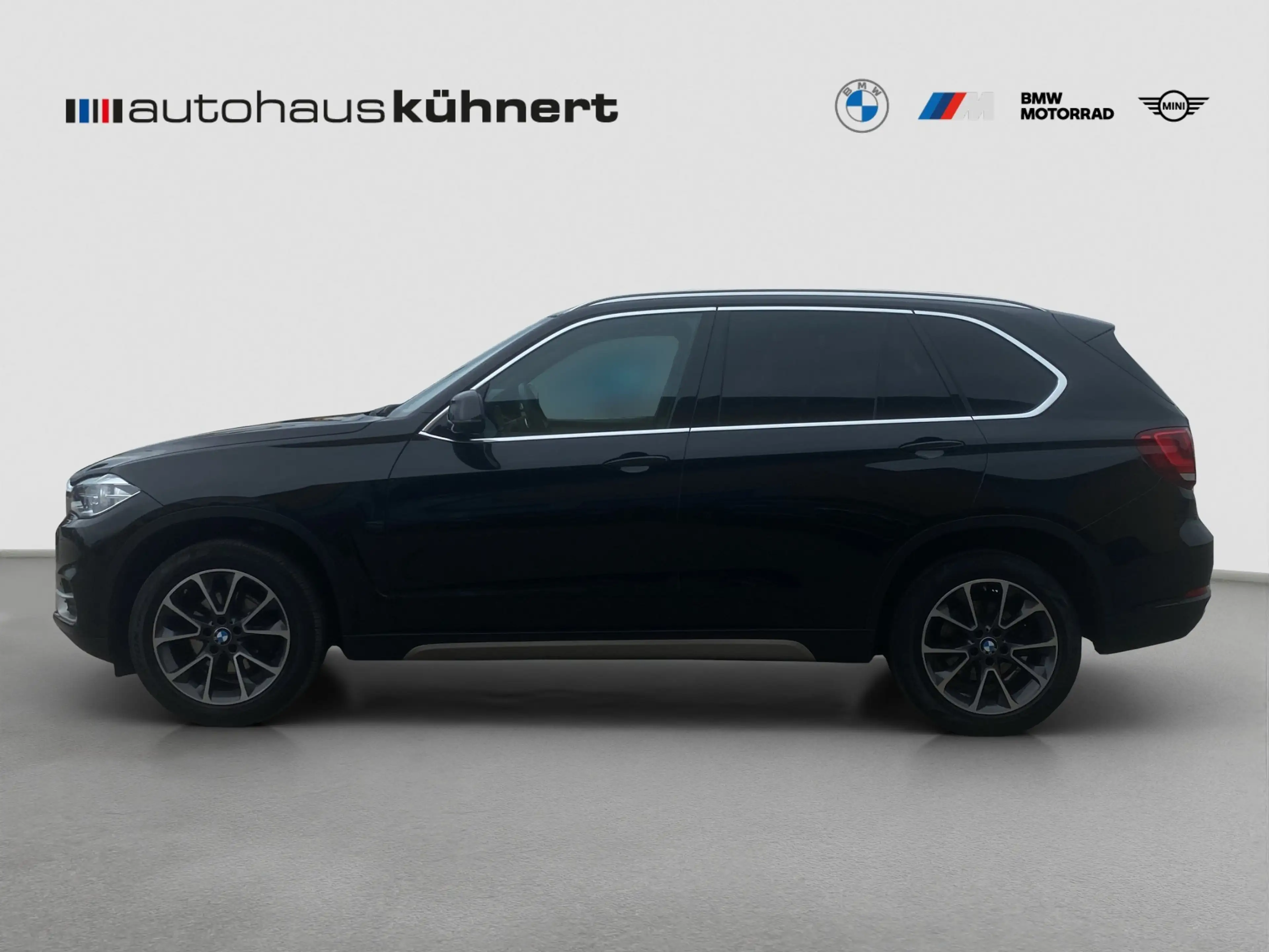 BMW X5 xDrive 30d Xenon ACC Pano SpurAss AHK HUD HiFi — photo 4