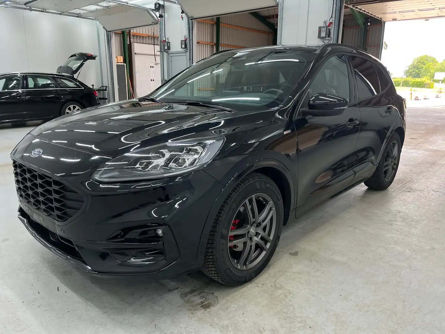 Ford Kuga ST Line X *AHK*LED*KEYLESS*B&O*CARPLAY*KAM* Blau - 1