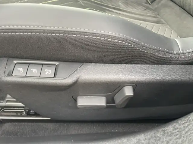 Peugeot 2008 view 21