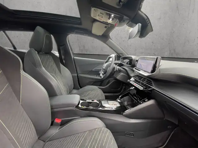 Peugeot 2008 view 13