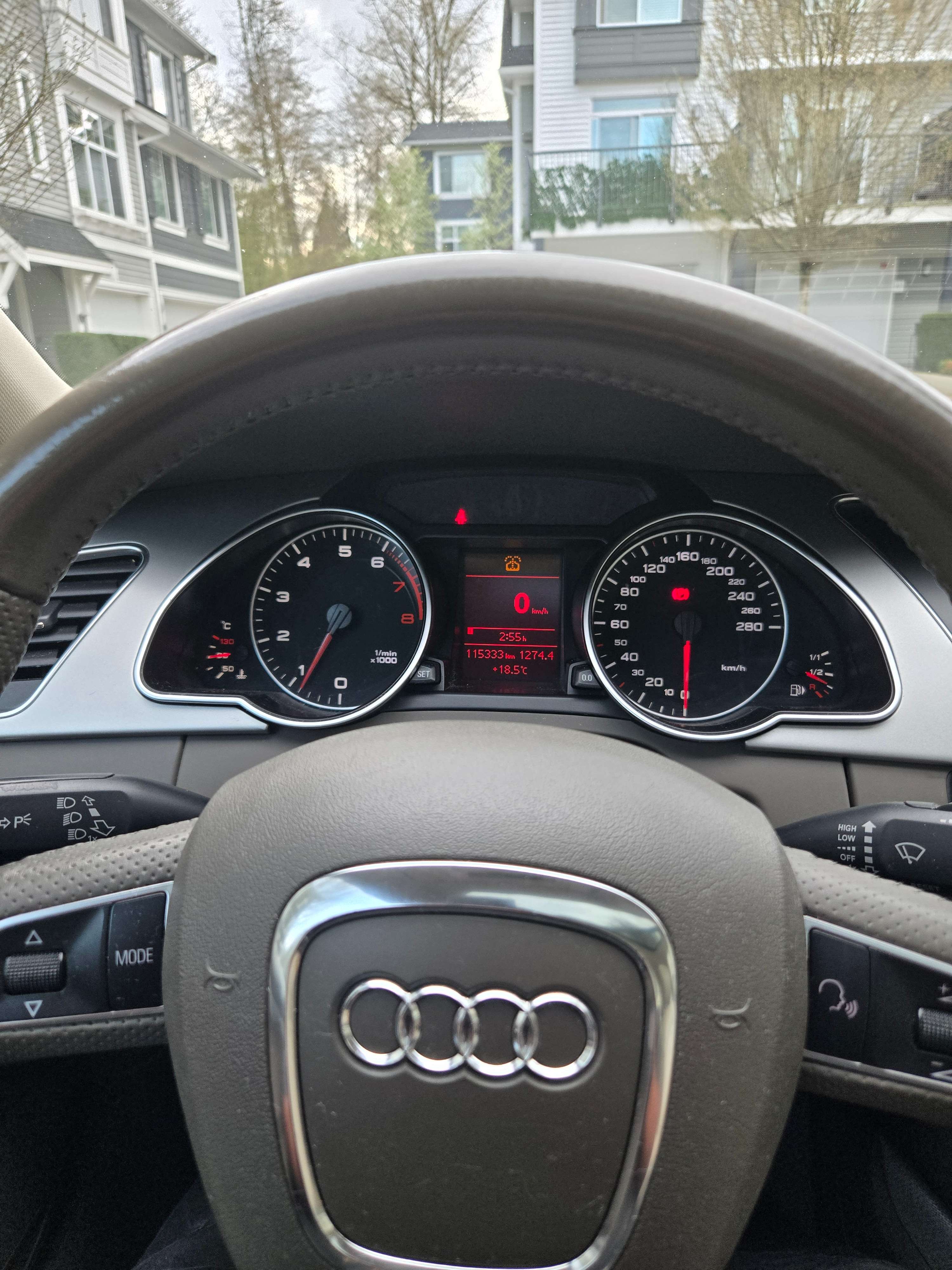 2010 Audi A5 2dr Cpe Man 2.0L thumb 14