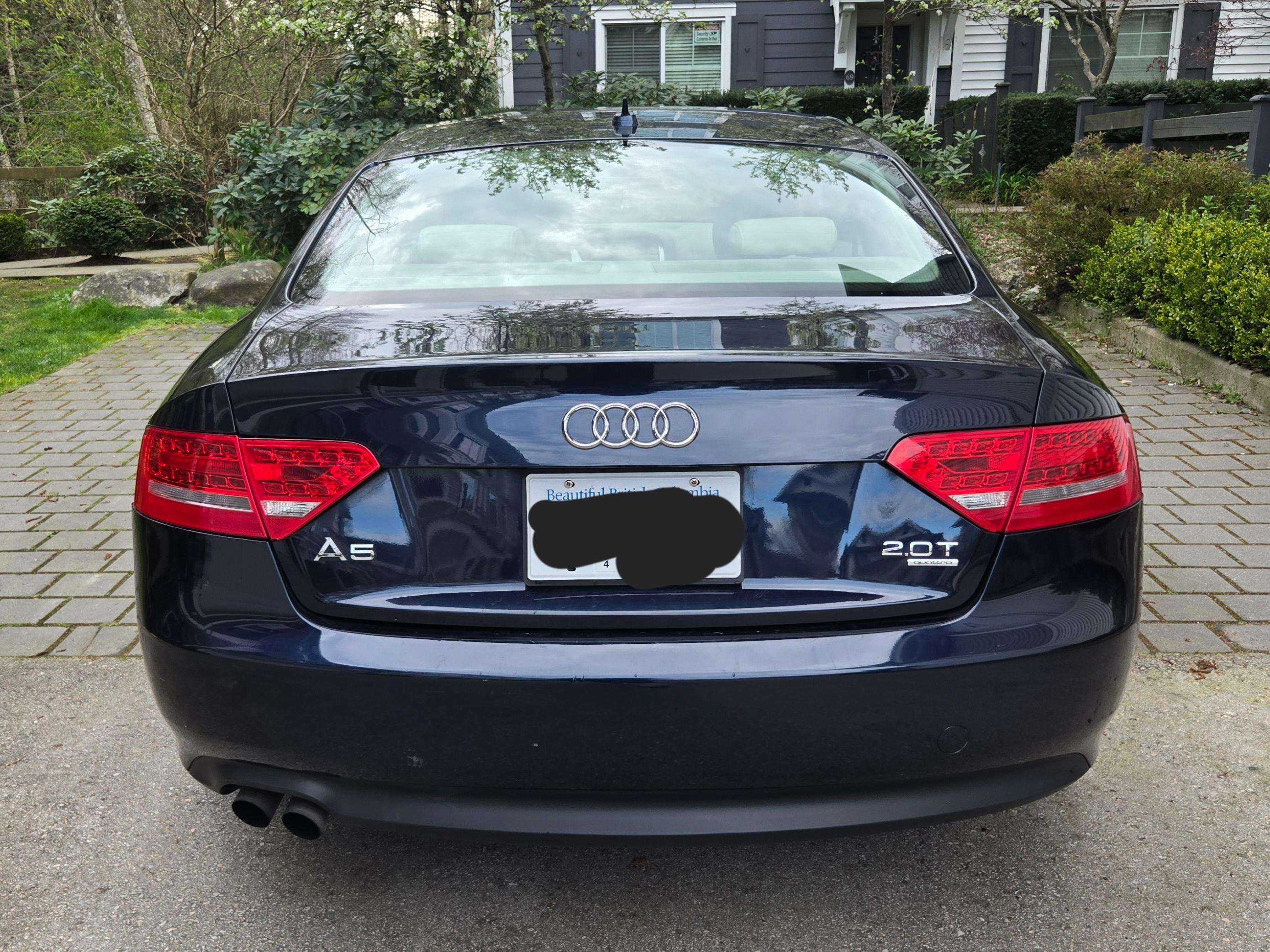 2010 Audi A5 2dr Cpe Man 2.0L alt 5