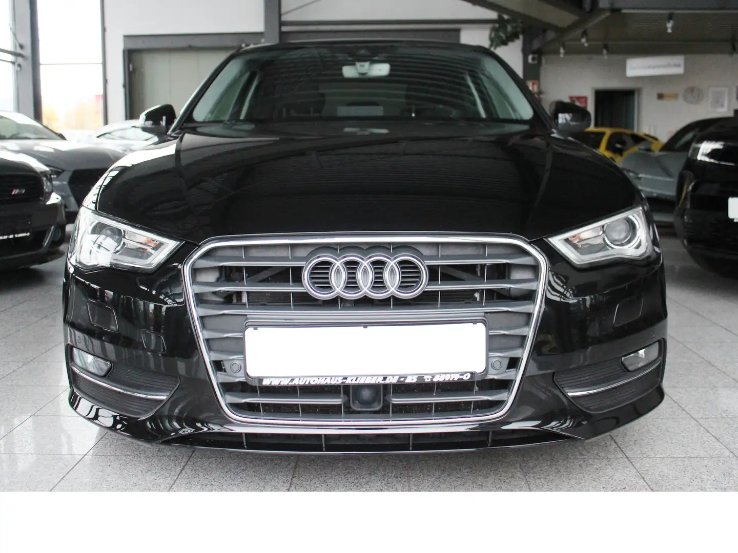 Audi A3 1.6 TDI Ambition XENON*ACC*NAVI*SHZ*PDC Schwarz - 2