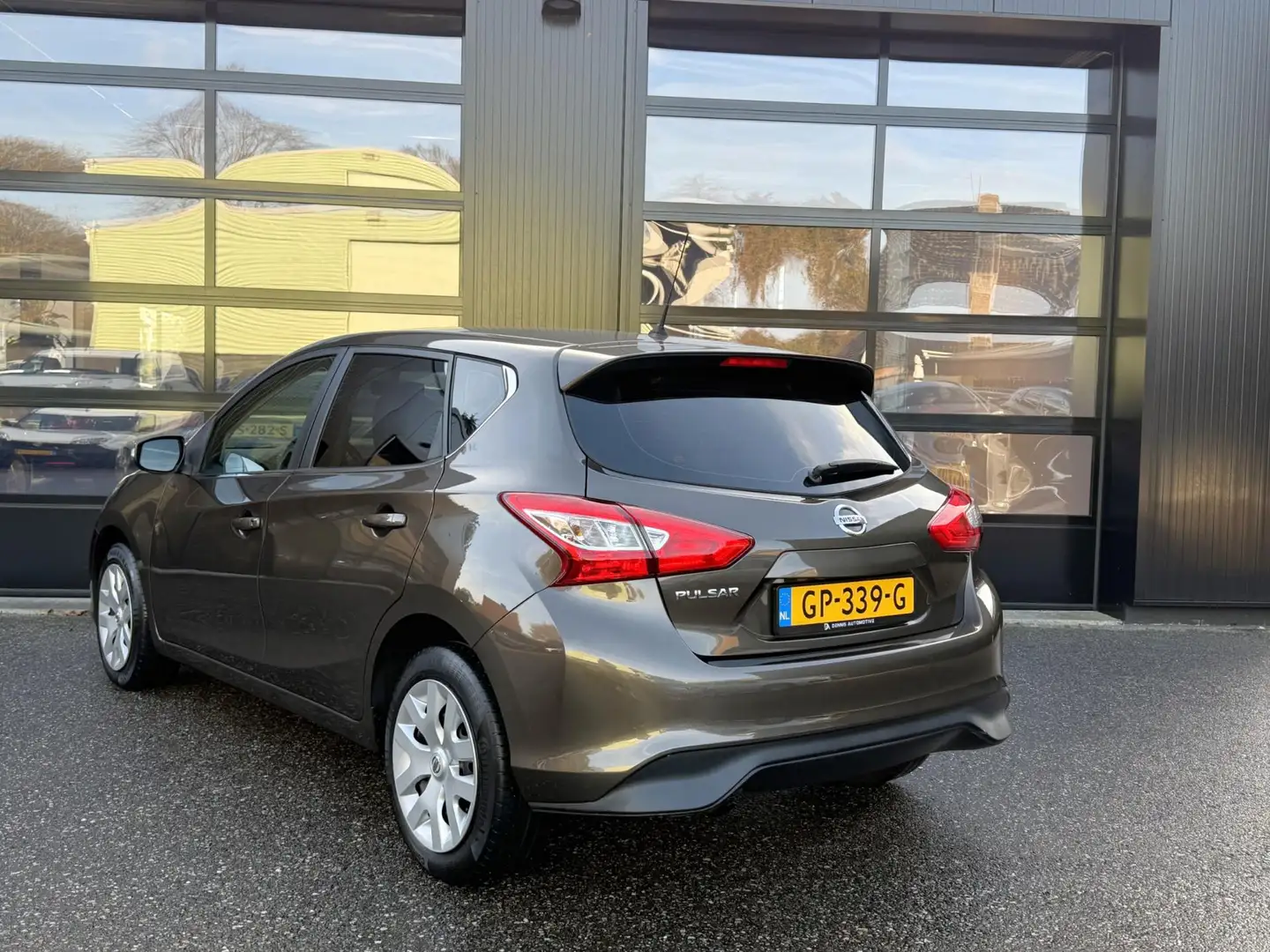 Nissan Pulsar 1.2 DIG-T Visia 1e eigenaar NL Auto 71.500 km Brun - 2