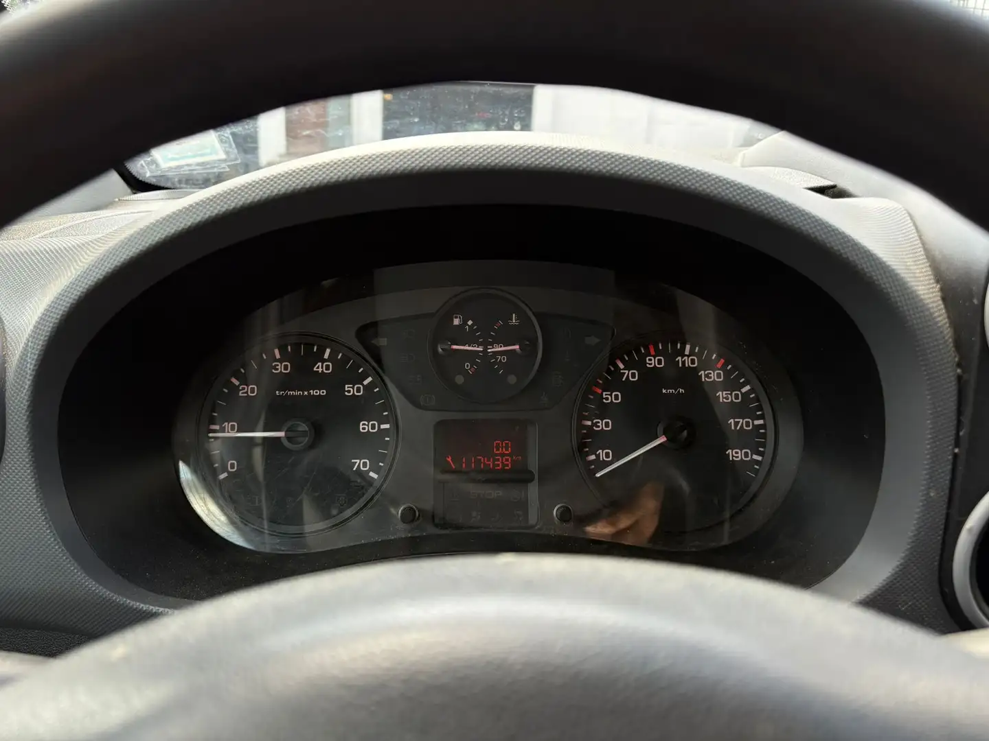 Peugeot Partner 1.6 HDi L1H1 Pack CD Airco Blanco - 2