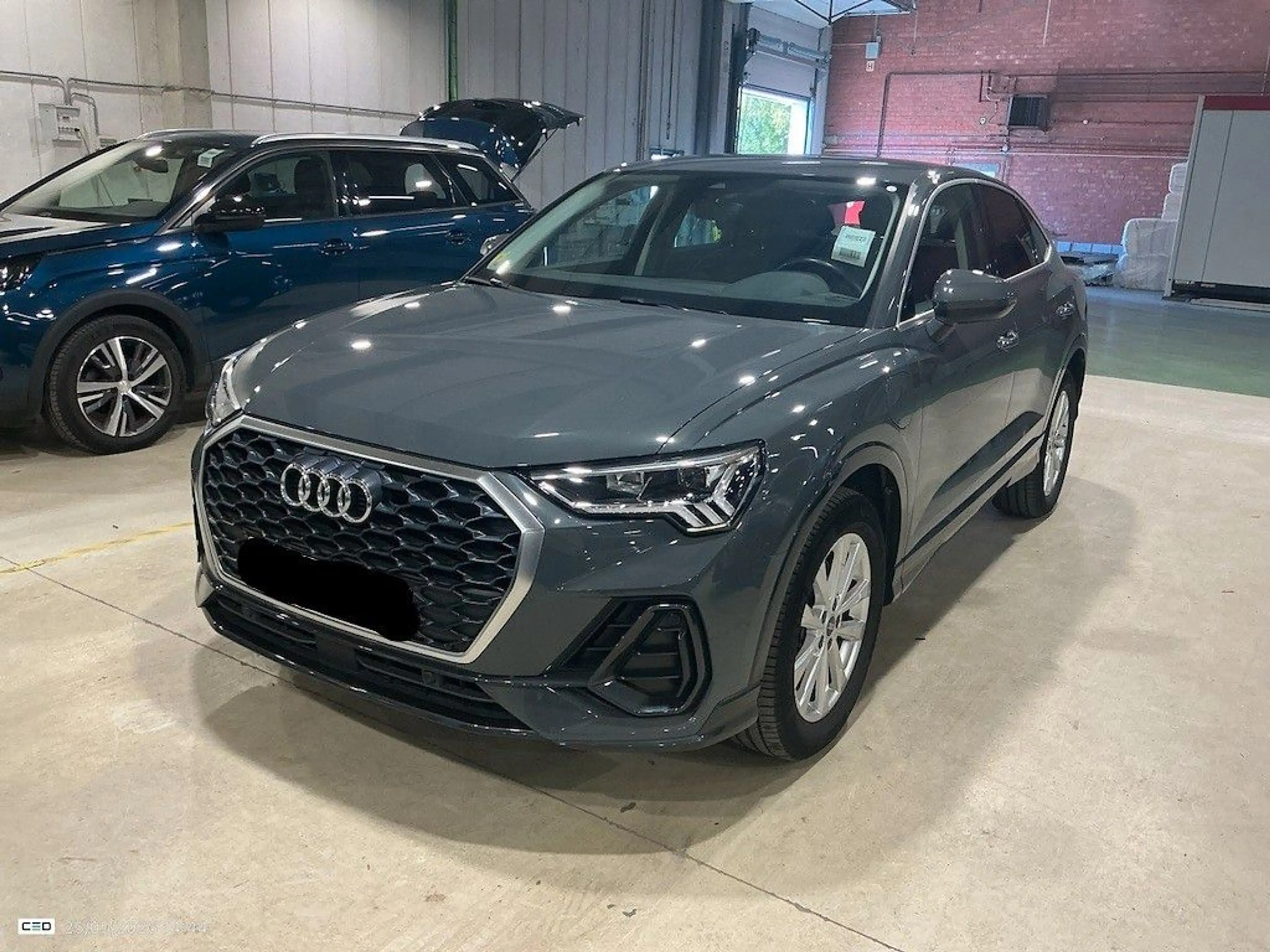 Audi Q3 1.4 45 TFSI E S TRONIC LEDER