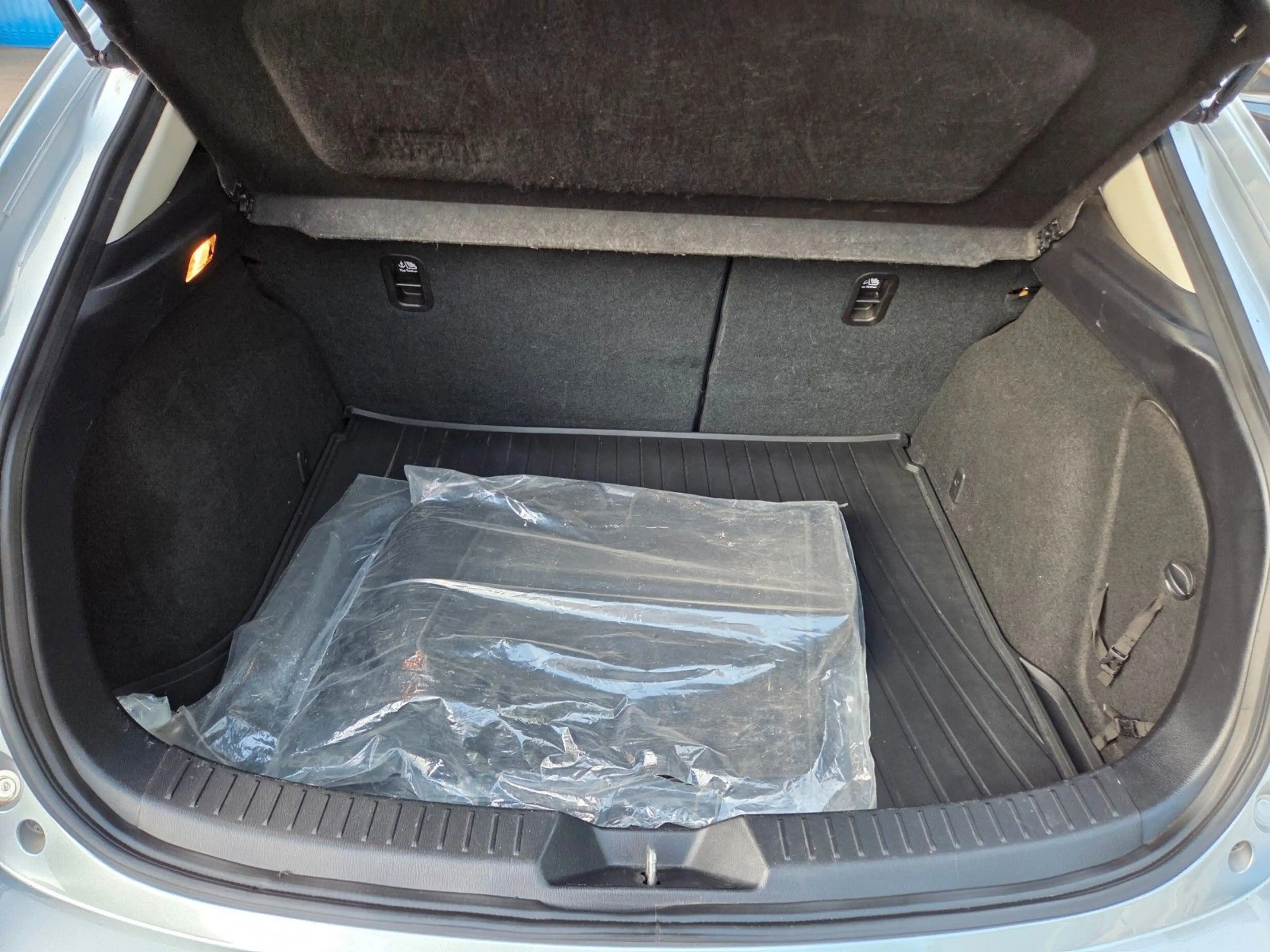 Mazda 3 Limo 2.0 SKYACTIV-G Exclusive-Line +AUTOMATIK+ — photo 20