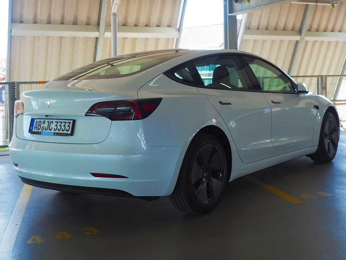 Tesla Model 3 Model 3 RWD Hinterradantrieb Weiß - 2