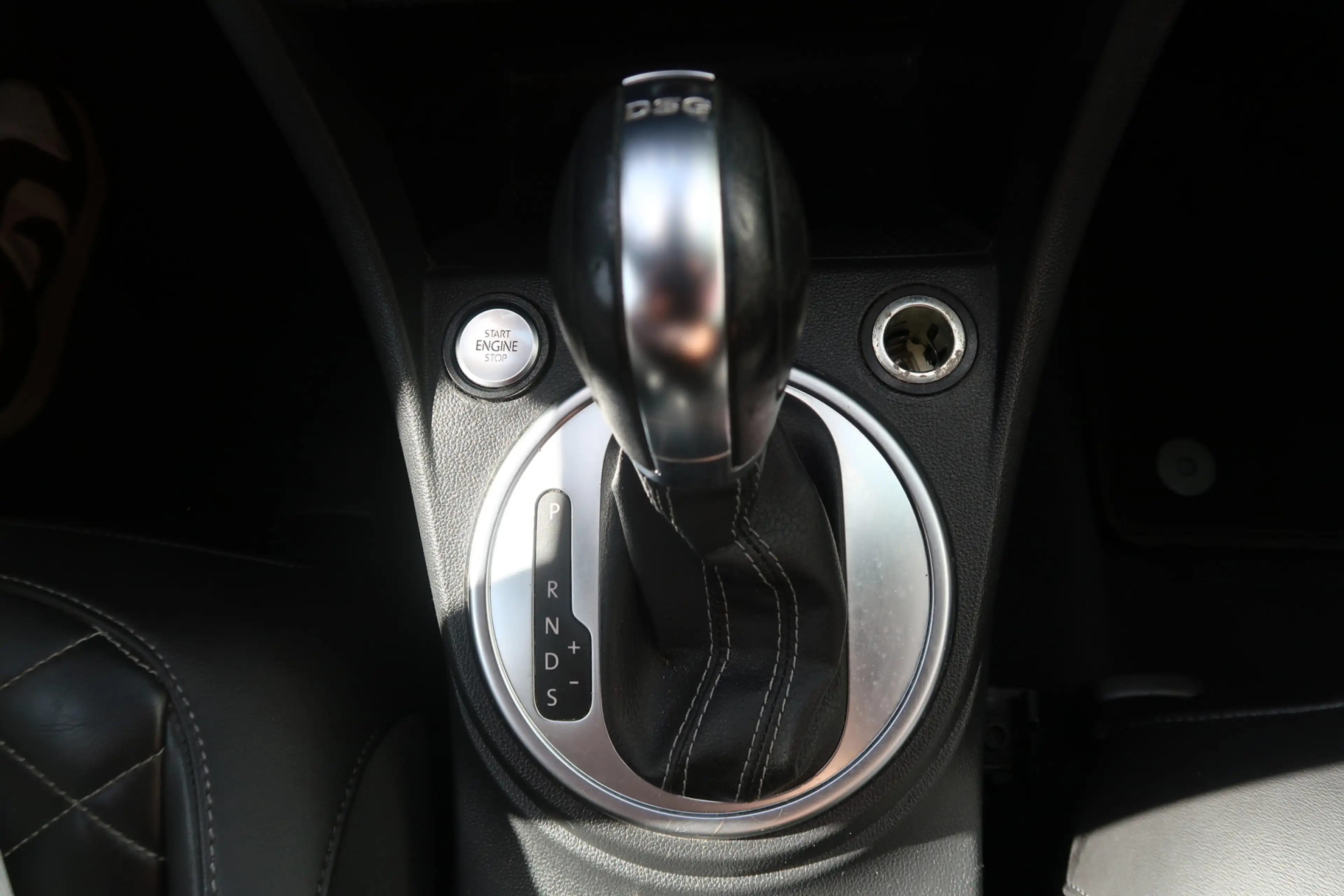Volkswagen Beetle Cabriolet 1.2 TSI Design Bij ons bedrijf in onderh — photo 28
