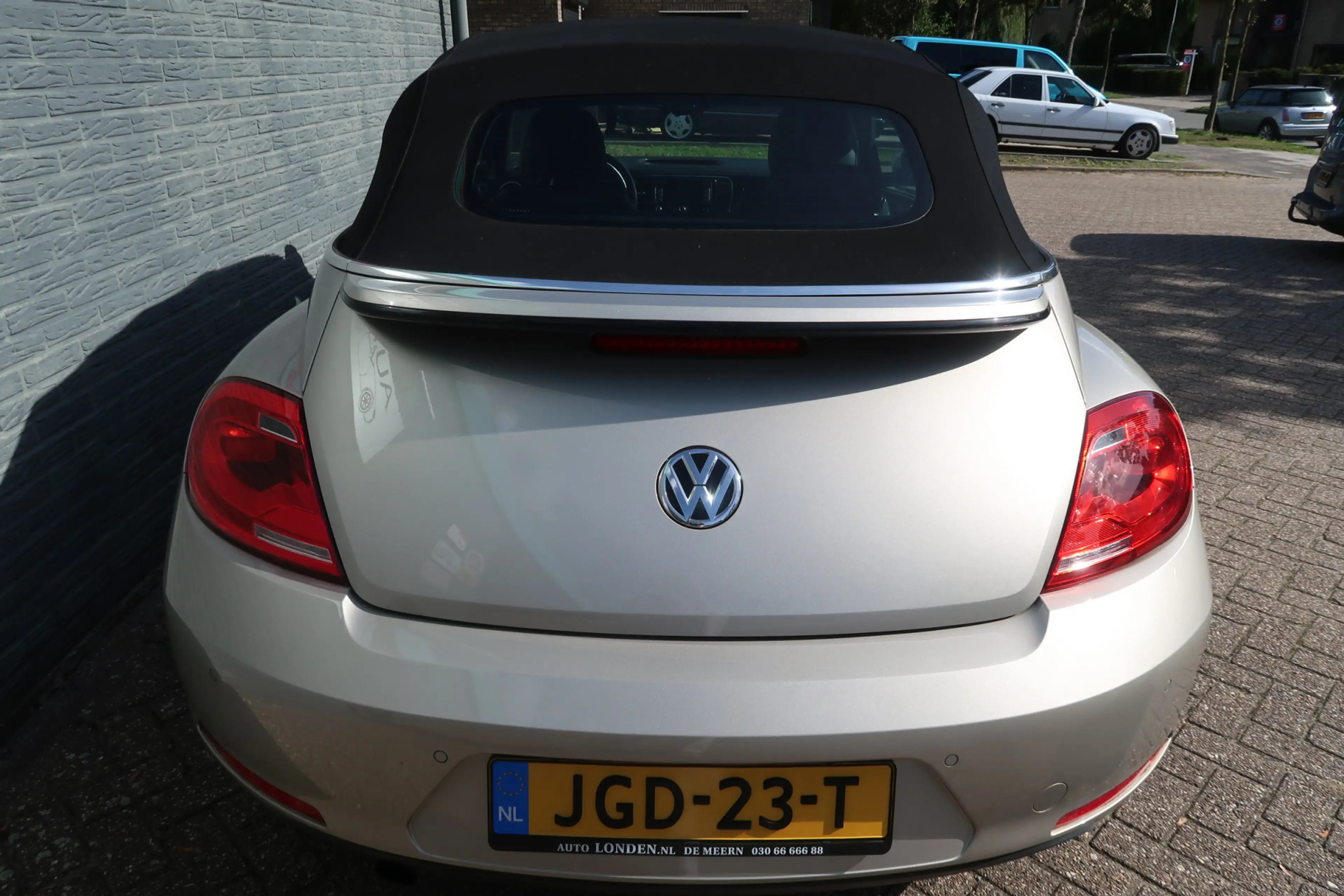 Volkswagen Beetle Cabriolet 1.2 TSI Design Bij ons bedrijf in onderh — photo 8