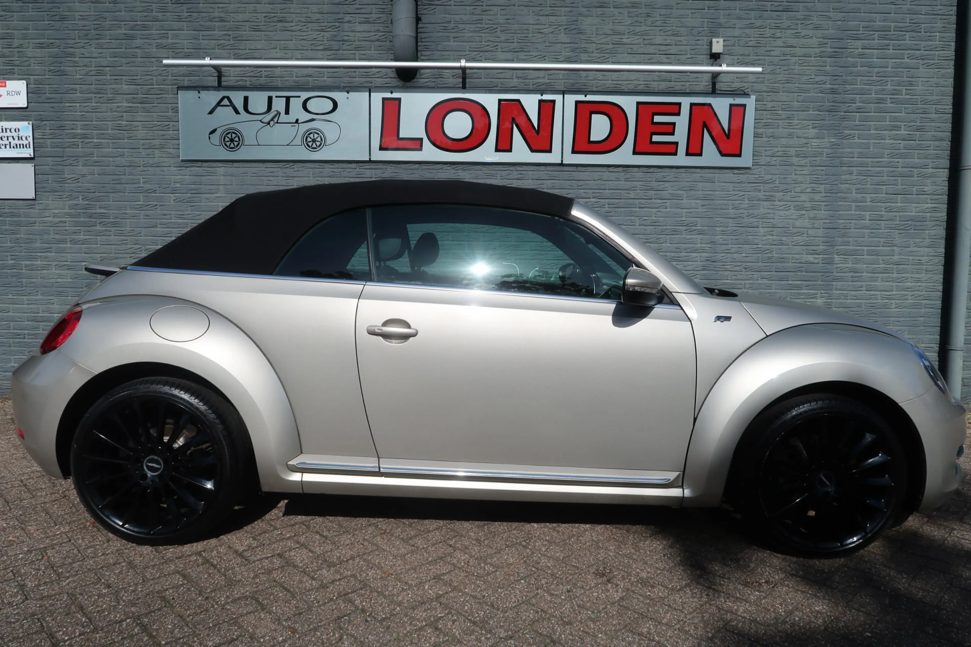 Volkswagen Beetle Cabriolet 1.2 TSI Design Bij ons bedrijf in onderh — photo 5