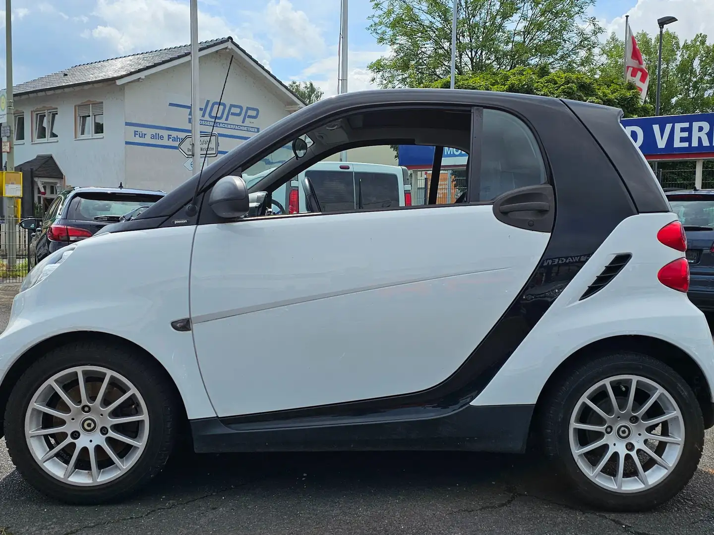 smart forTwo Micro Hybrid Drive 52kW (451.380) Nero - 2