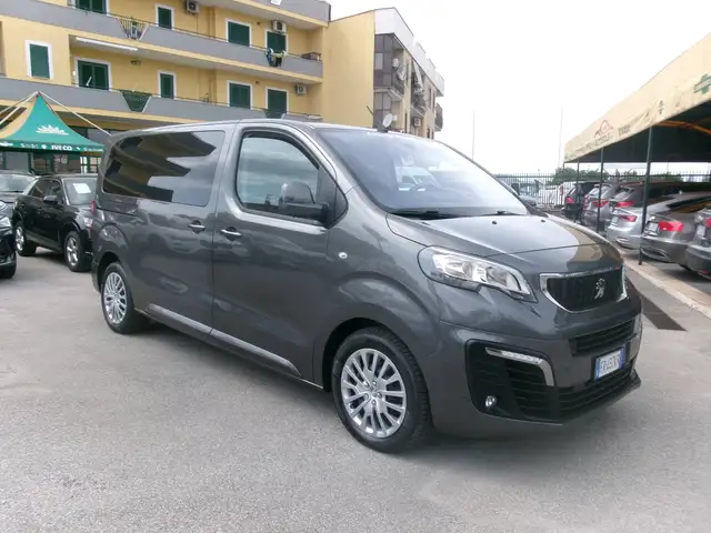 Peugeot Traveller EXPERT TRAVELLER 1.6 HDI 115CV E6 8 POSTI NAVI/CAMERA/PDC