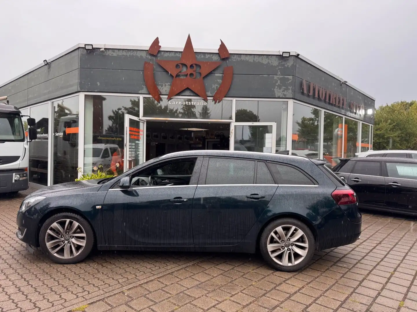 Opel Insignia A Sports Tourer Sport Groen - 1