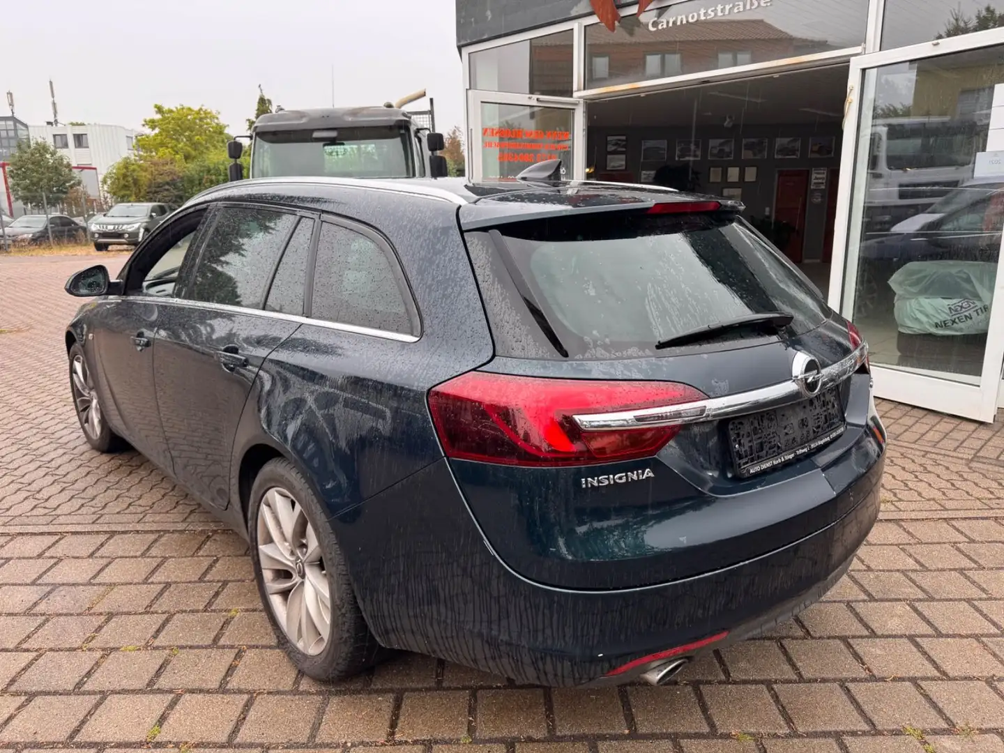 Opel Insignia A Sports Tourer Sport Groen - 2