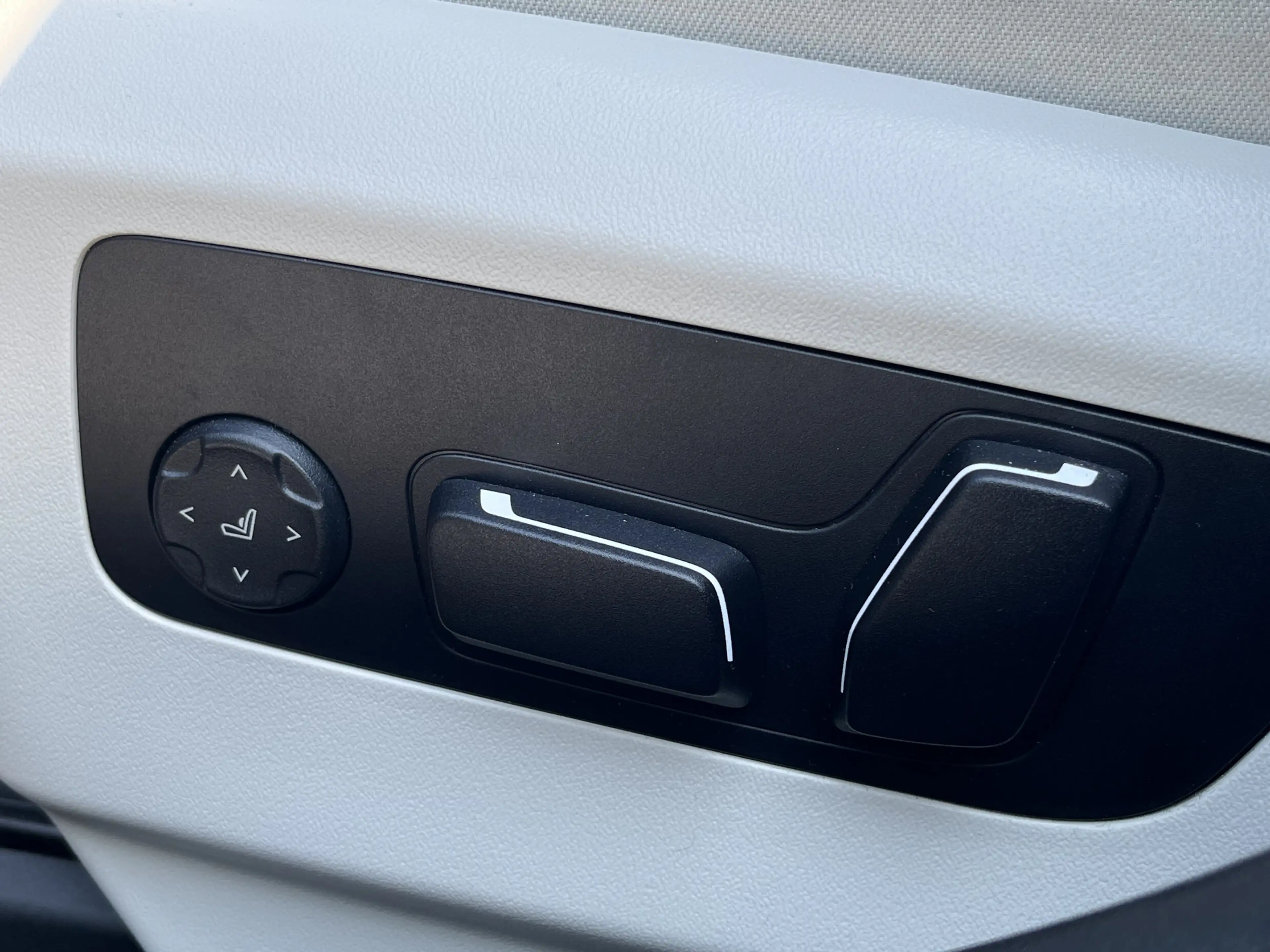 BMW 550 5-serie Touring 550e xDrive M-Sport Pro | Panorama — photo 8
