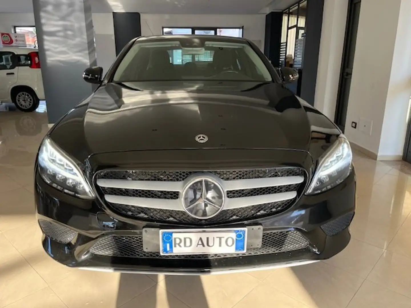 Mercedes-Benz C 180 Classe C-W205 2018 Berlina d Business auto Nero - 2