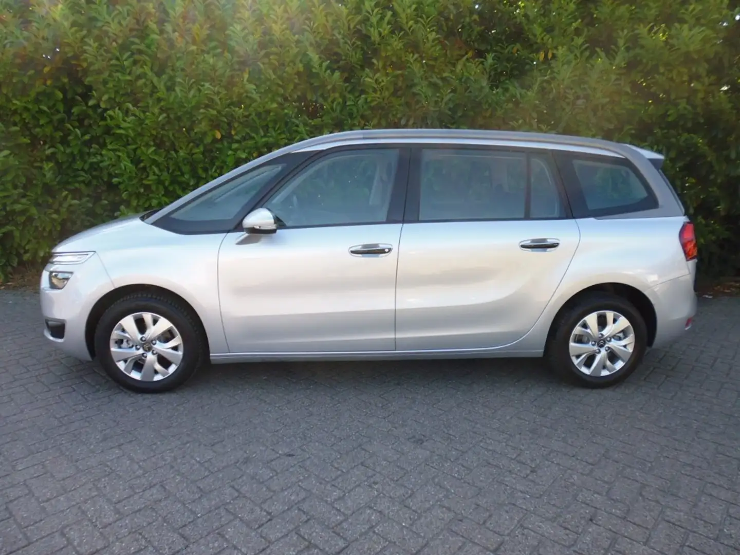 Citroen Grand C4 Picasso 1.2 Pure Tech Attraction 7 PERSOONS CRUISE NAVI CA Šedá - 2