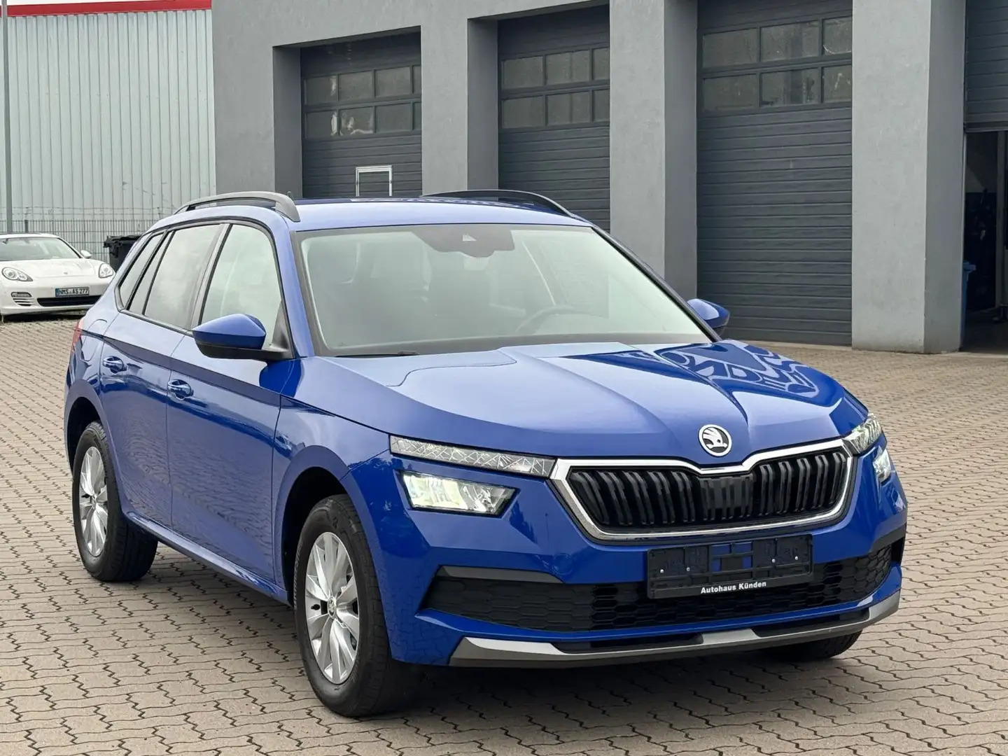Skoda Kamiq 1.0 TSI Ambition °Navi°AHK°StHz° Blau - 2