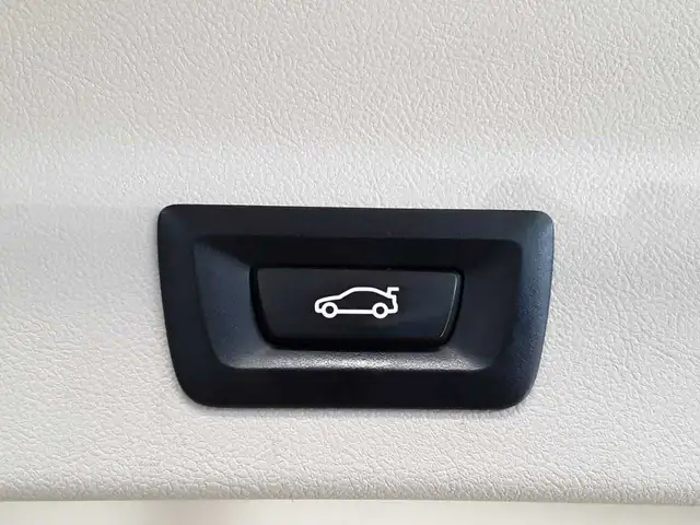BMW X3 view 17