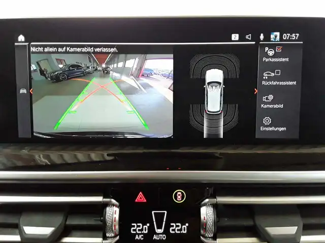 BMW X3 view 19