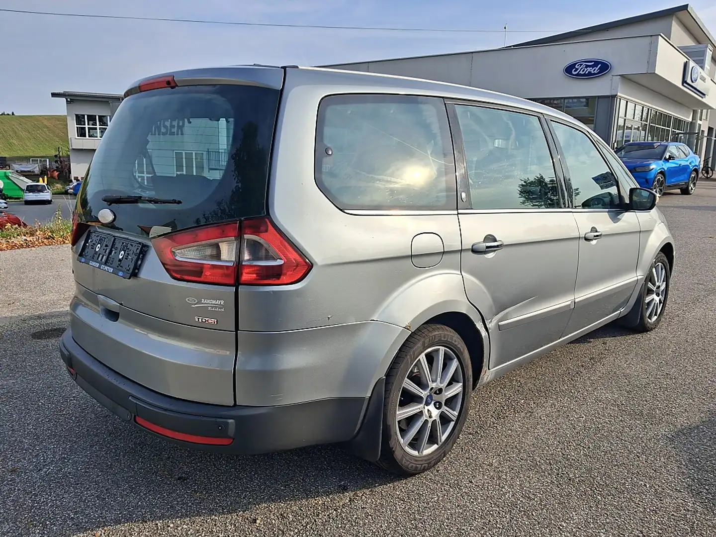 Ford Galaxy 2.0 TDCI DPF Ghia Silber - 2