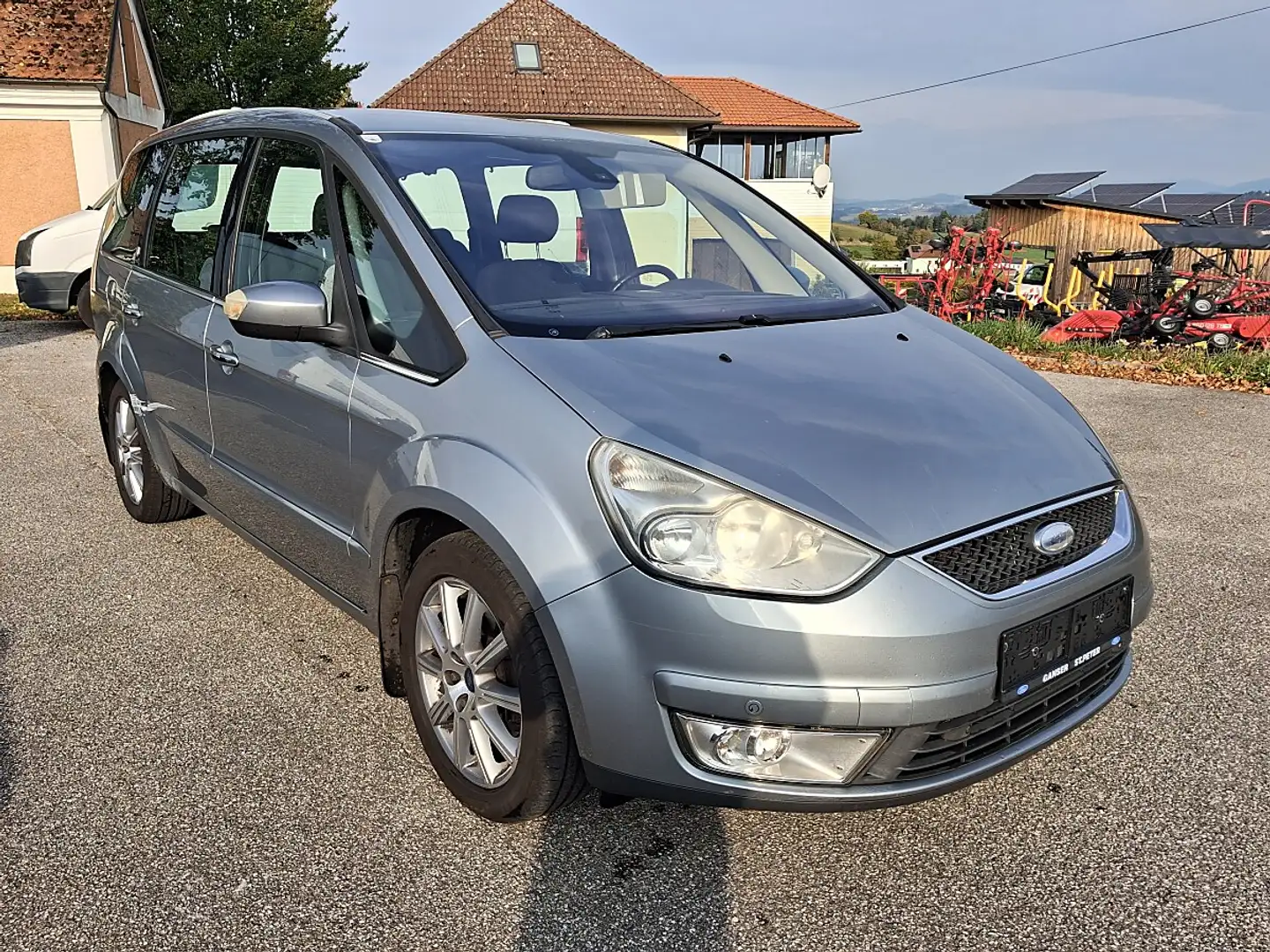 Ford Galaxy 2.0 TDCI DPF Ghia Silber - 1