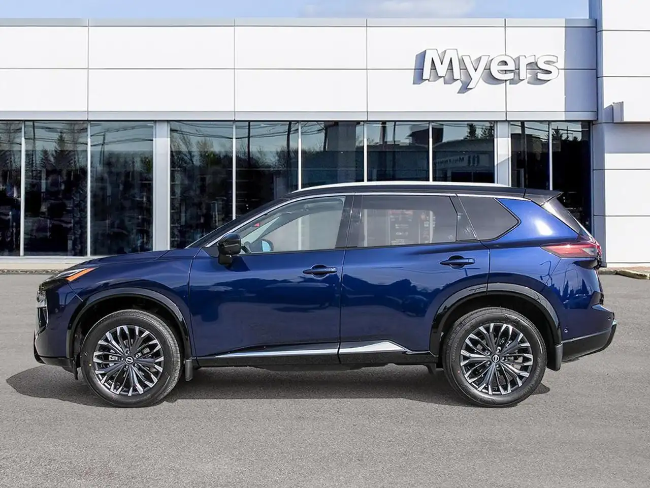 Nissan Rogue fotografie Nissan Rogue