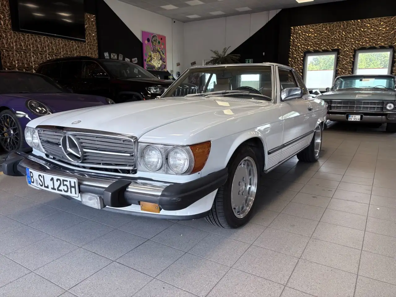 Mercedes-Benz SL-Class SL 560 1986