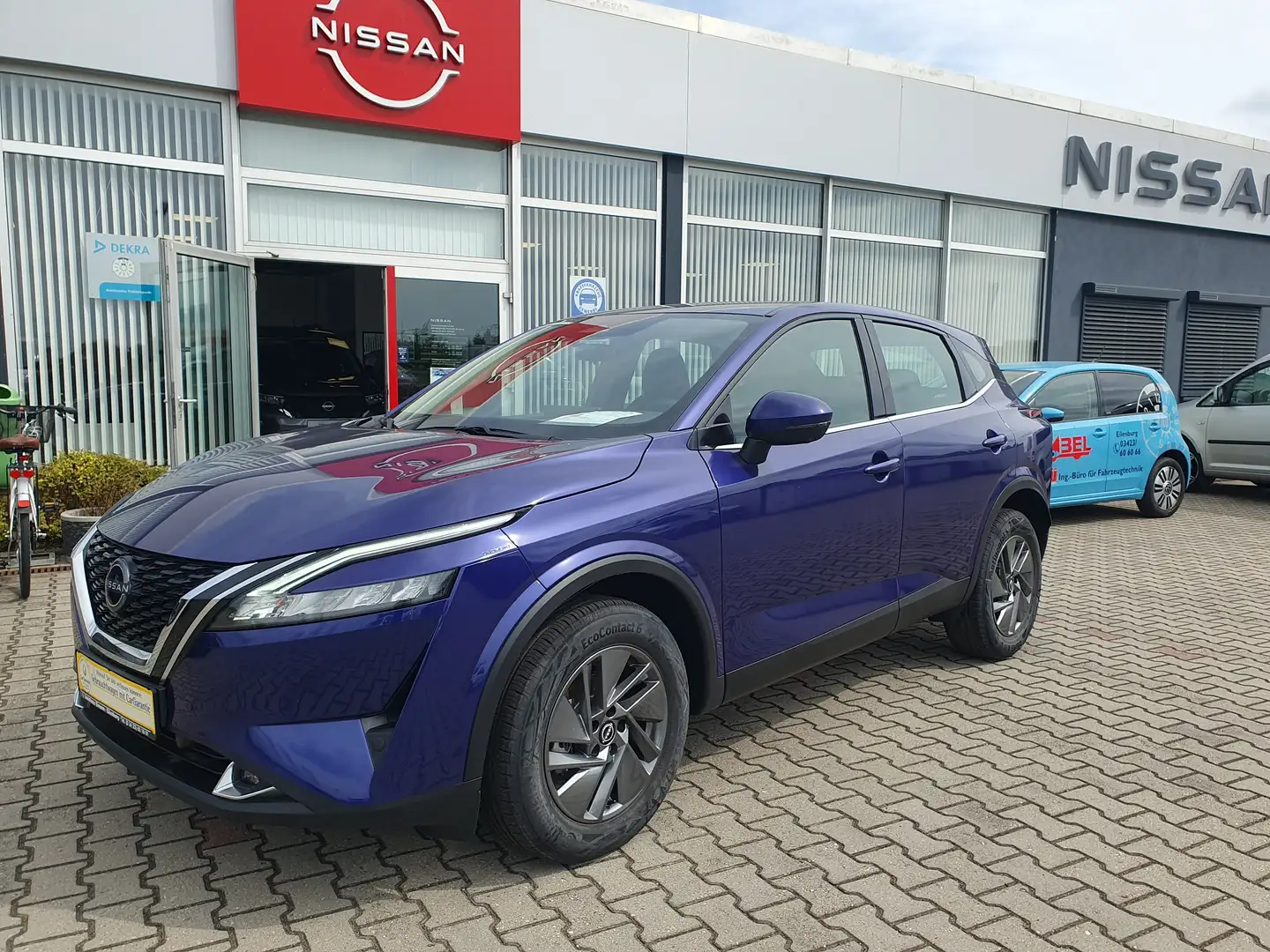 Nissan Qashqai 1.3 DIG-T MHEV Acenta, Navigation, Winter-Paket Bleu - 1