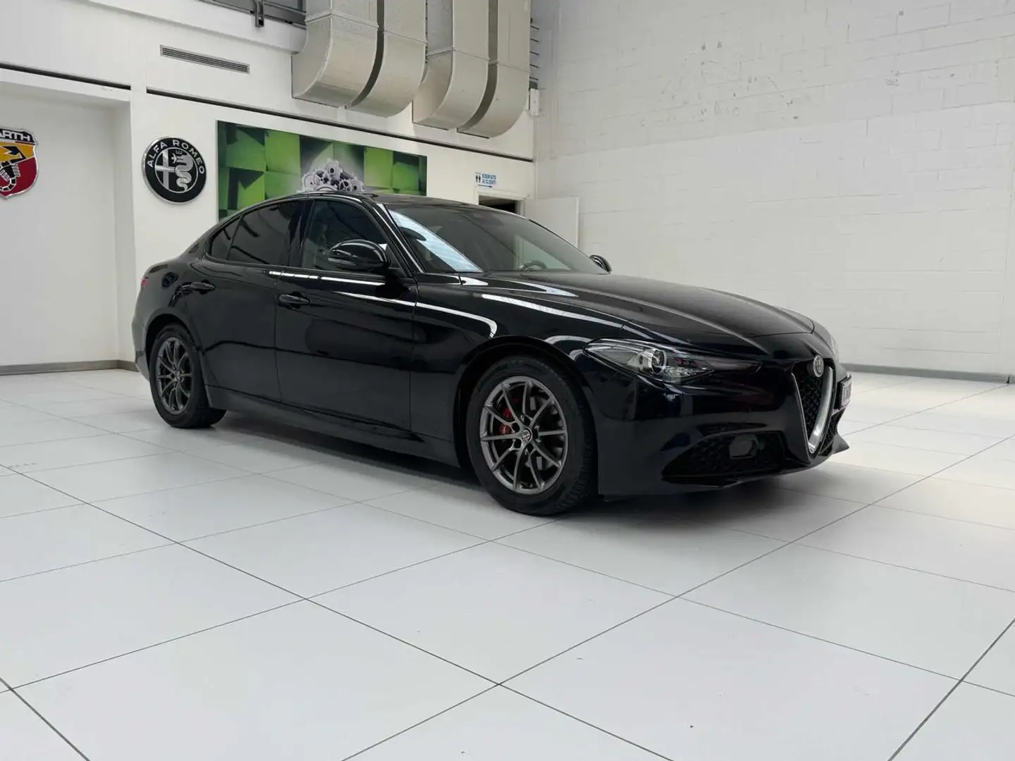 Alfa Romeo Giulia 2.2 Turbodiesel 150 CV AT8 Super Noir - 1