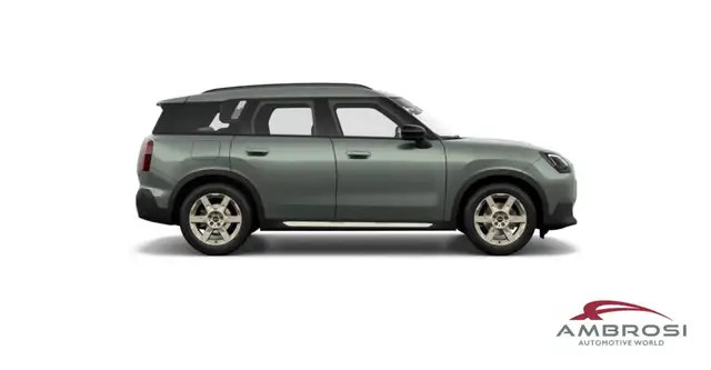 Mini Countryman view 3