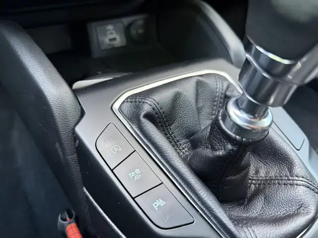 Ford Focus view 24