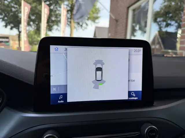 Ford Focus view 26
