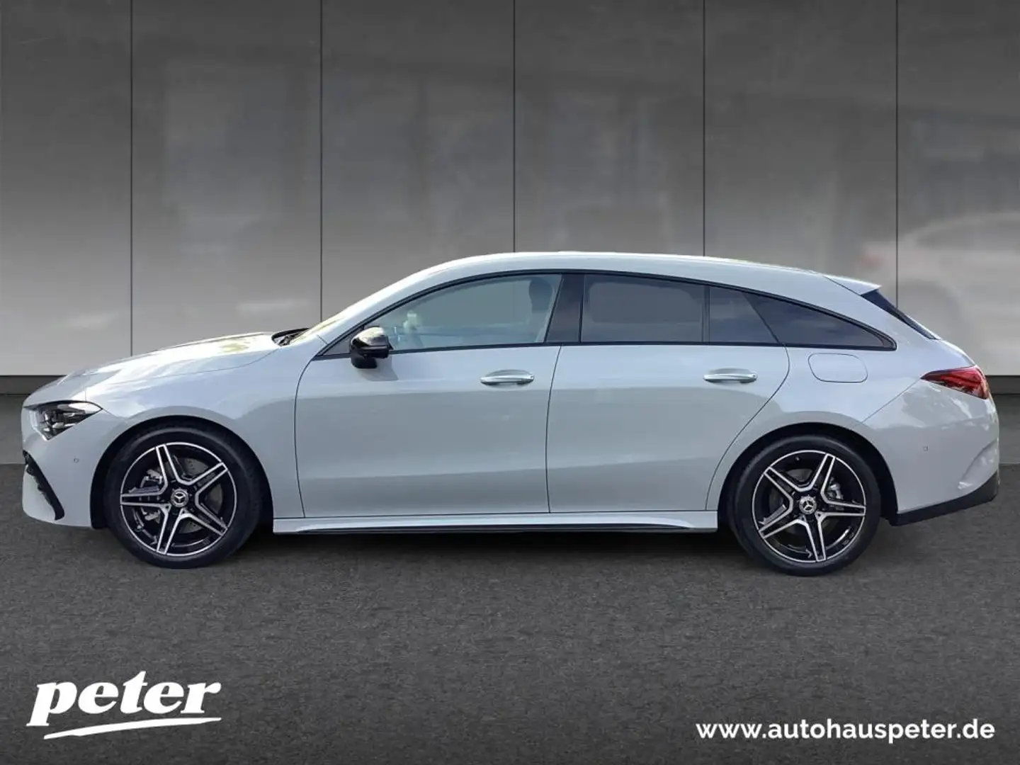 Mercedes-Benz CLA 220 d Shooting Brake AMG LINE+NIGHT+MBUX+18" Grau - 2