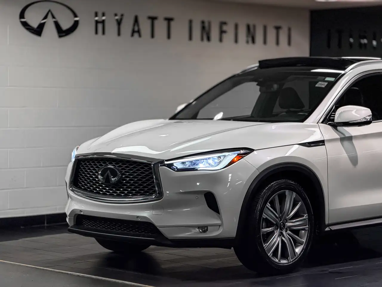 Infiniti QX50 снимка Infiniti QX50