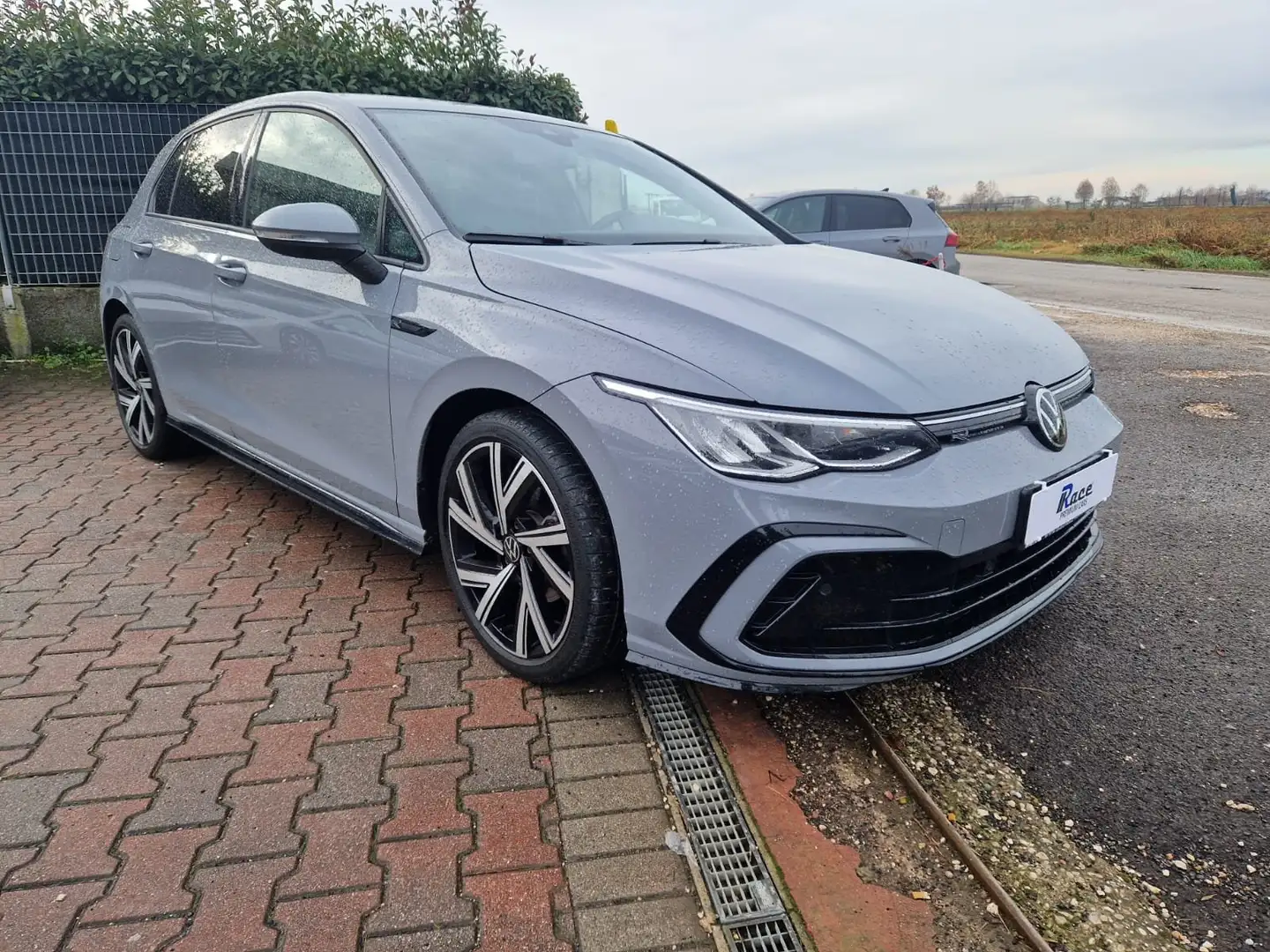Volkswagen Golf 1.5 TSI R-Line 150cv DSG VARI COLORI Nero - 2