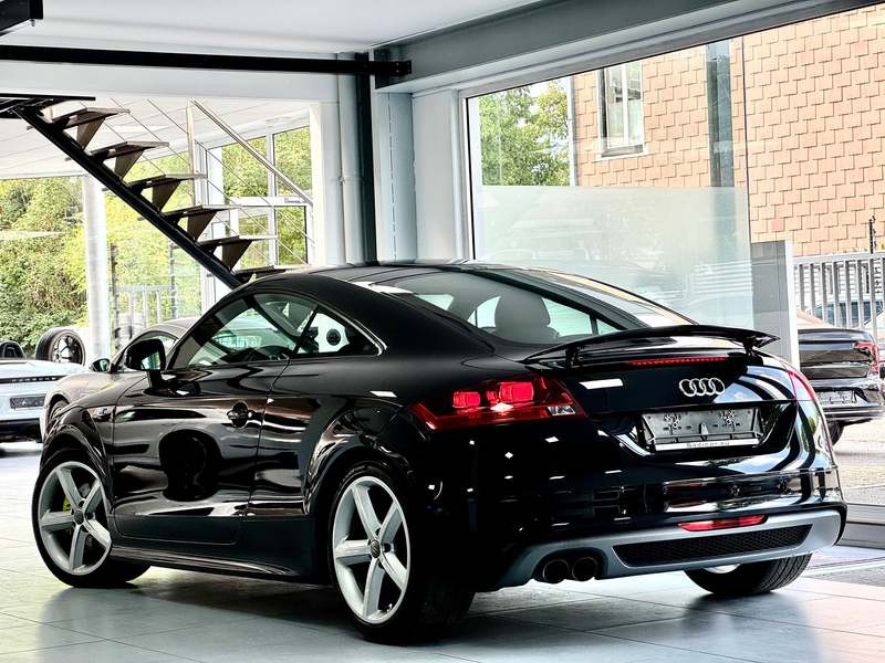 Audi TT Coupé 1.8 TFSI 160cv S LINE - S Tronic — photo 4