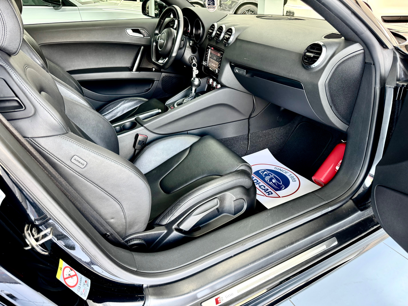 Audi TT Coupé 1.8 TFSI 160cv S LINE - S Tronic — photo 10