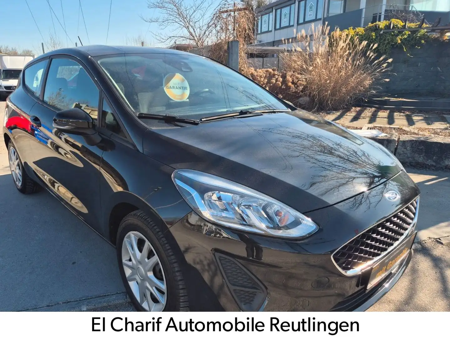 Ford Fiesta Cool & Connect Schwarz - 1
