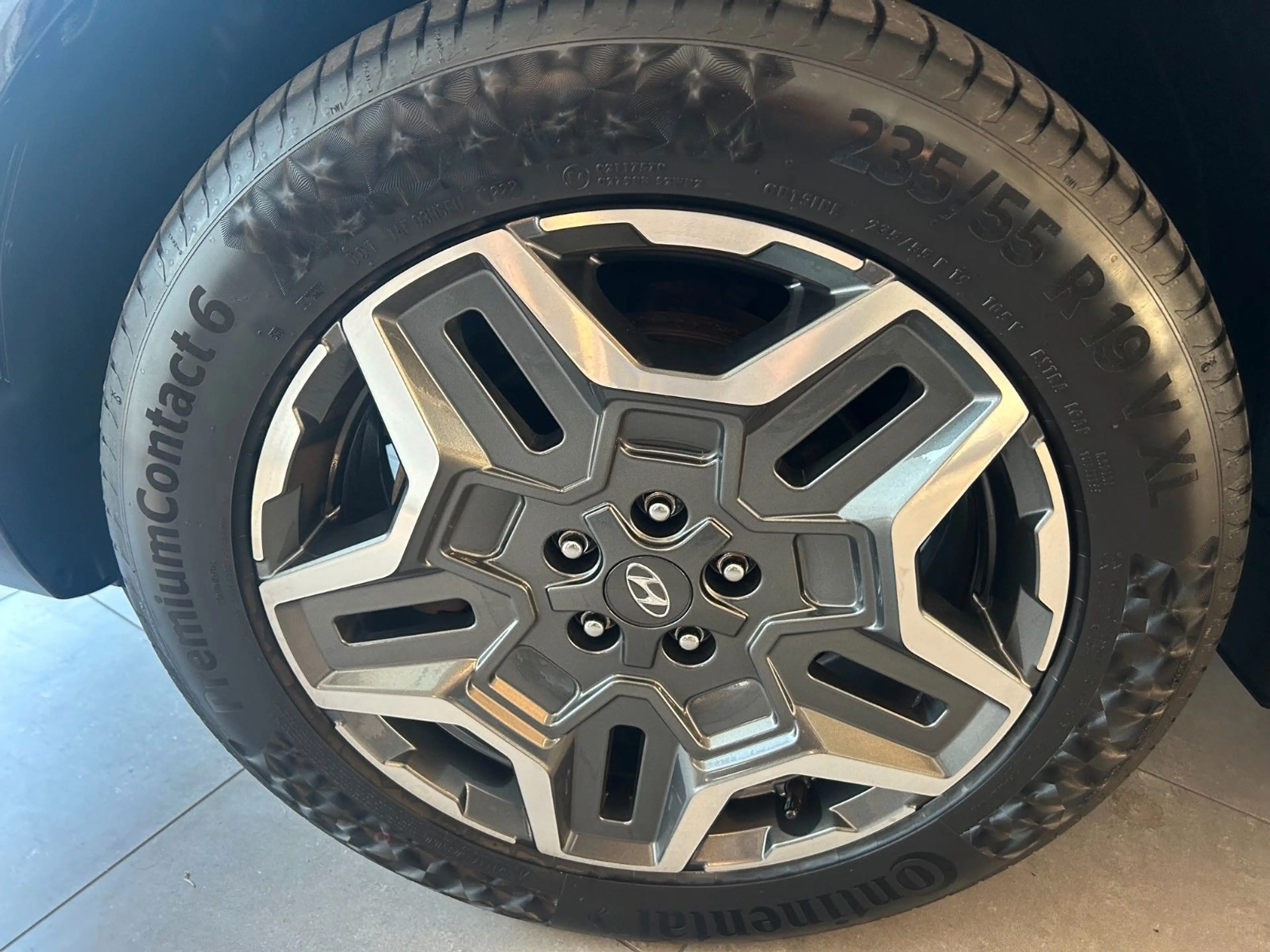 Hyundai SANTA FE 1.6 T Plug-in 4WD A/T SIGNATURE Pano — photo 6
