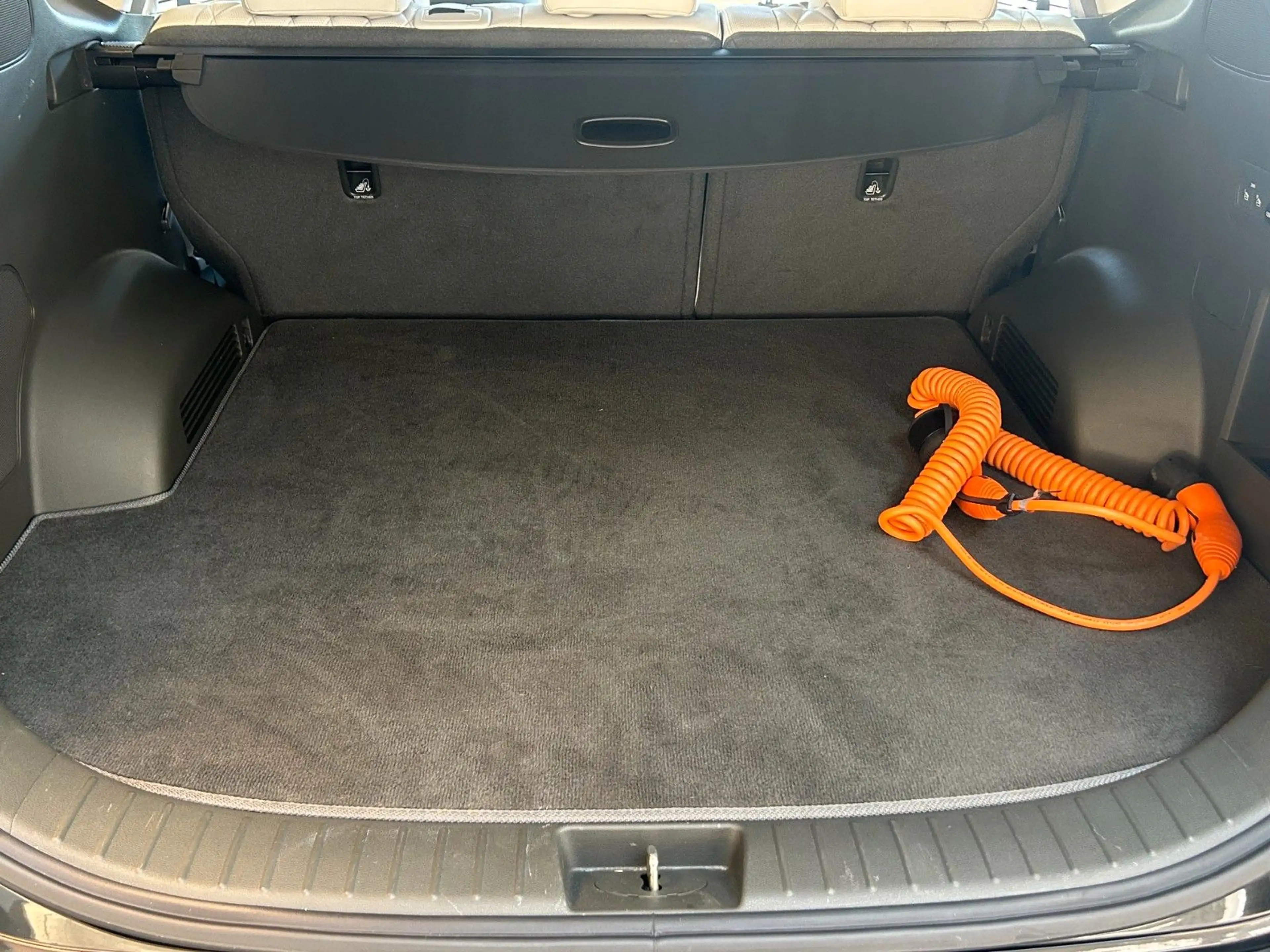 Hyundai SANTA FE 1.6 T Plug-in 4WD A/T SIGNATURE Pano — photo 7