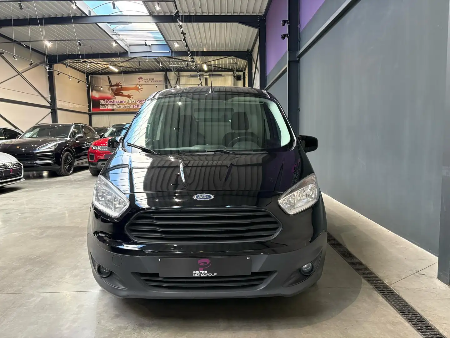 Ford Transit Courier 1.0 Benzine ,Airco, elekt.ruiten,... met lichte... Schwarz - 2