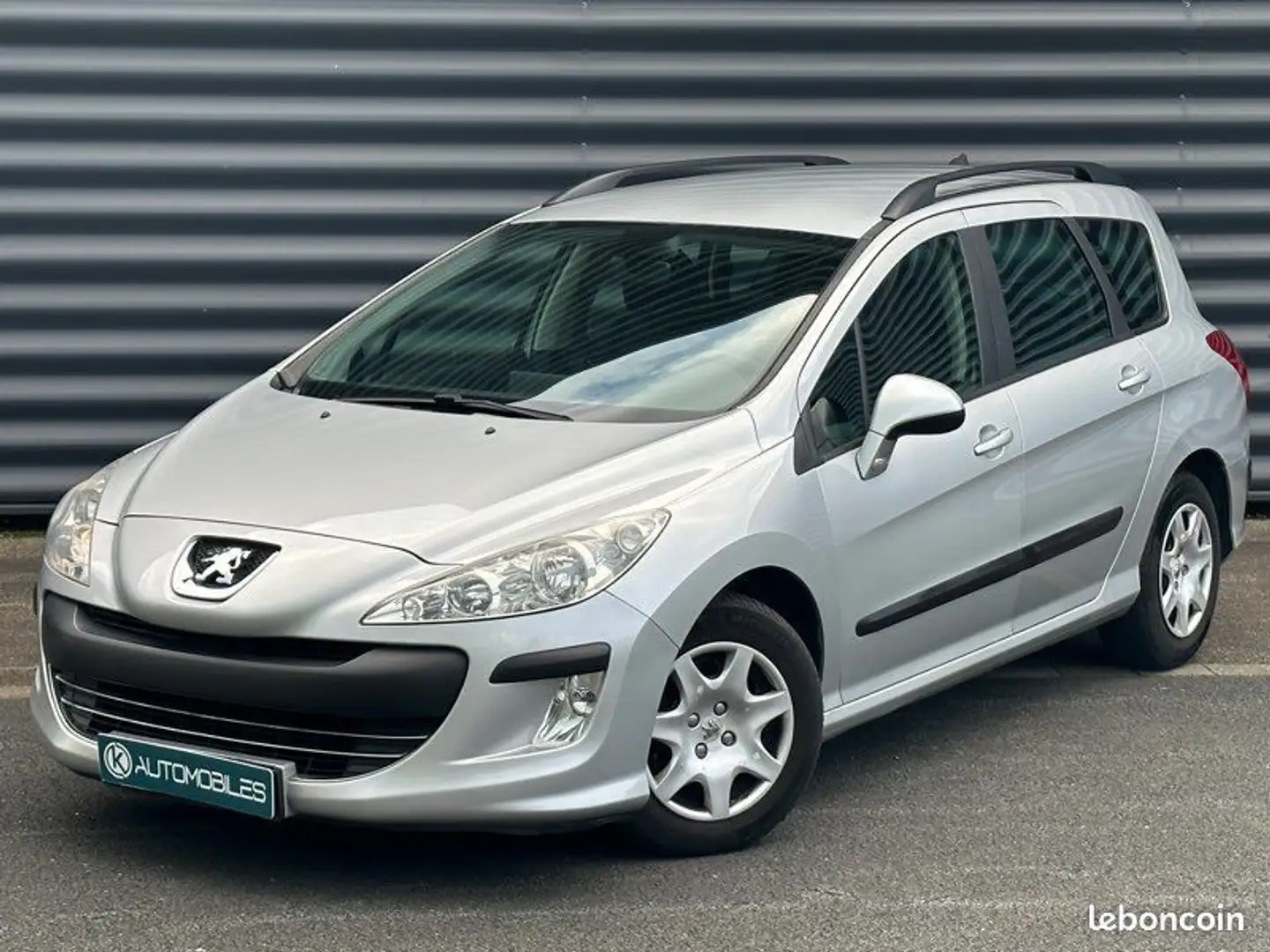 Peugeot 308 1.6HDI FAP 110CH 177000Km PACK CONFORT BVM6 5P RADAR DE RECUL ÉCRAN GPS BLUETOOTH RÉGULATEUR VITESSE Gris - 1