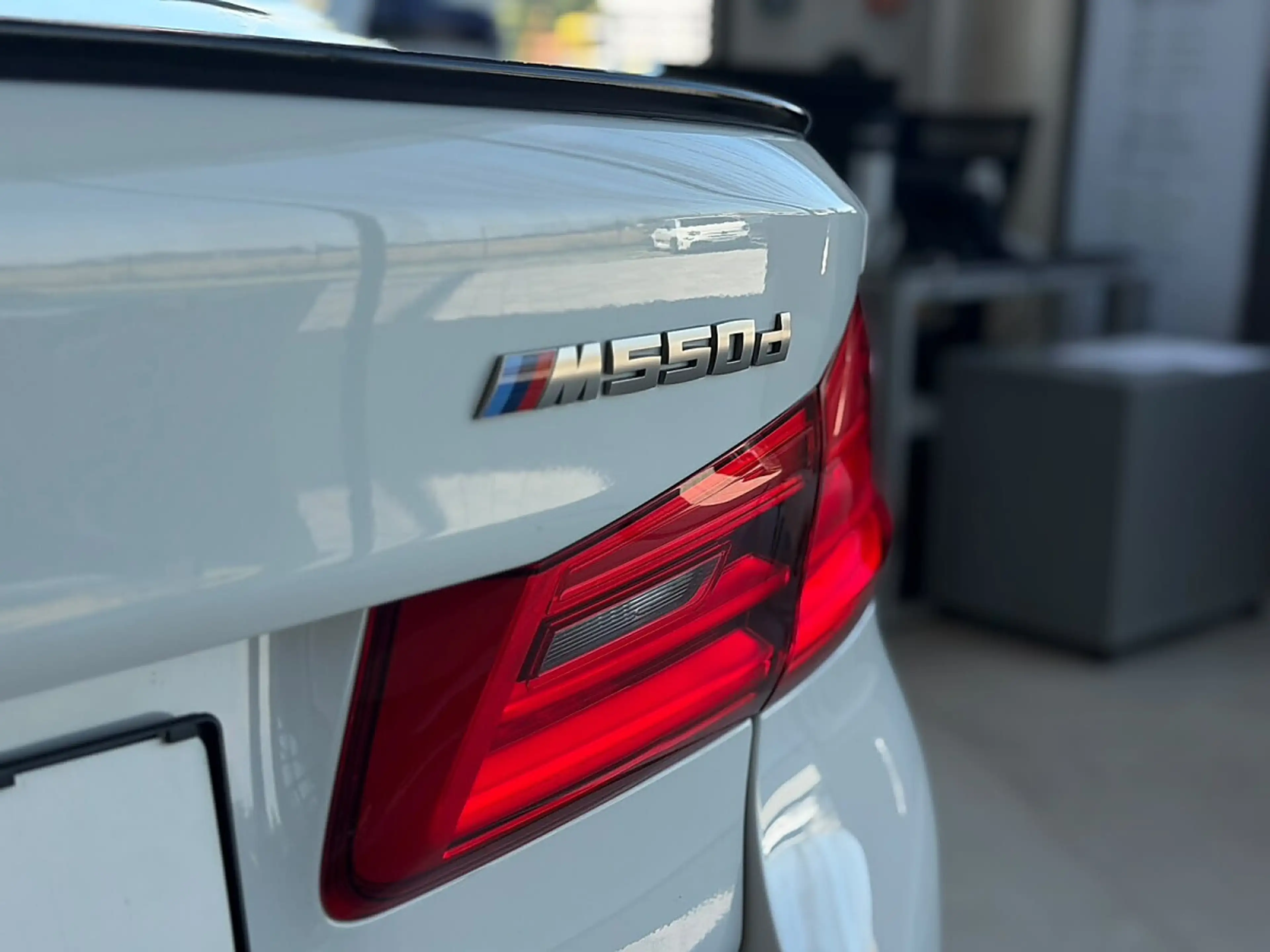 BMW M550 d xDrive *M SPORT* HARMAN KARDON* SCHIEBEDACH* ... — photo 7