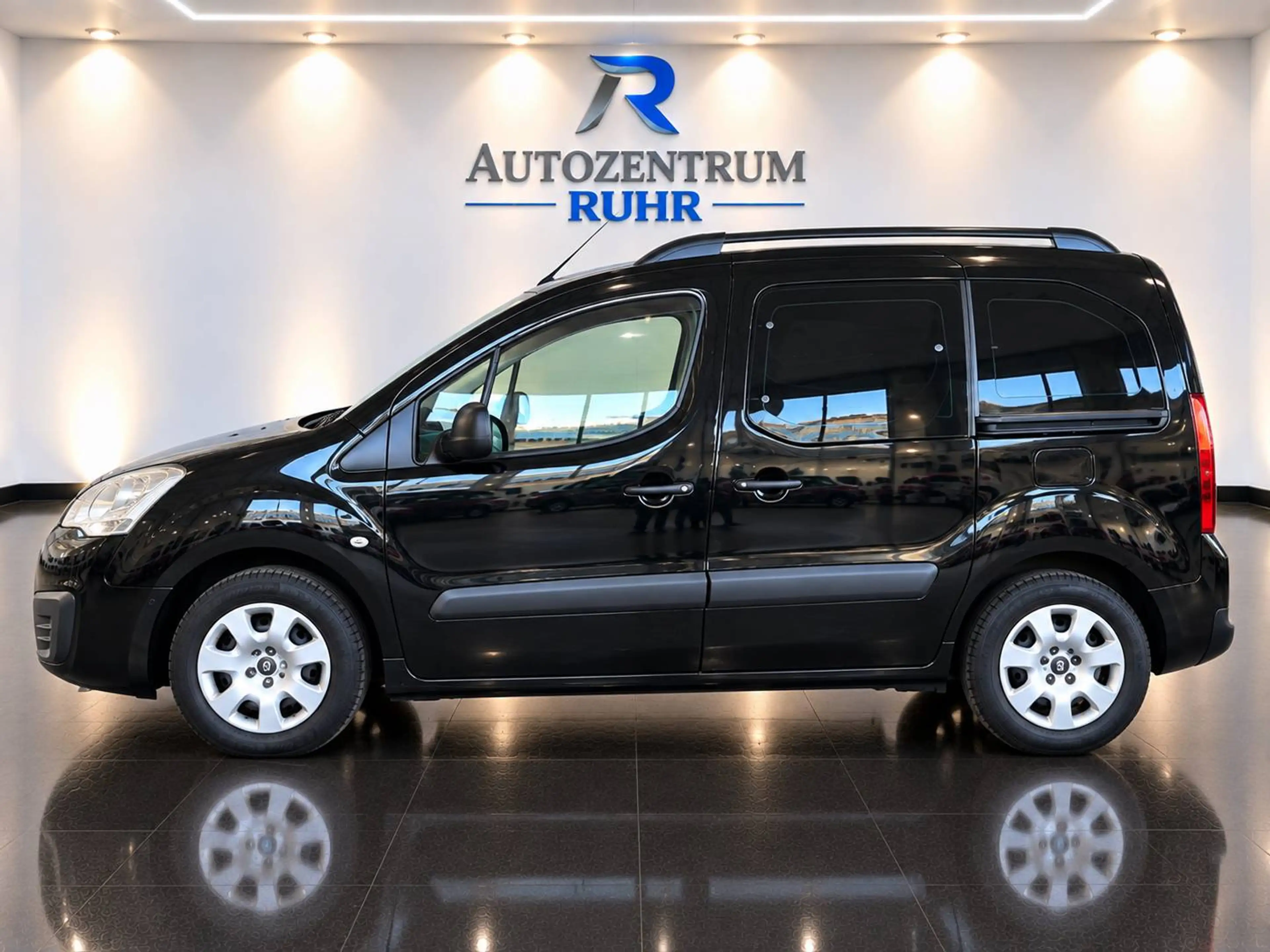 Peugeot Partner Partner Tepee Active°Doppelschiebetür°super Zustand — photo 11