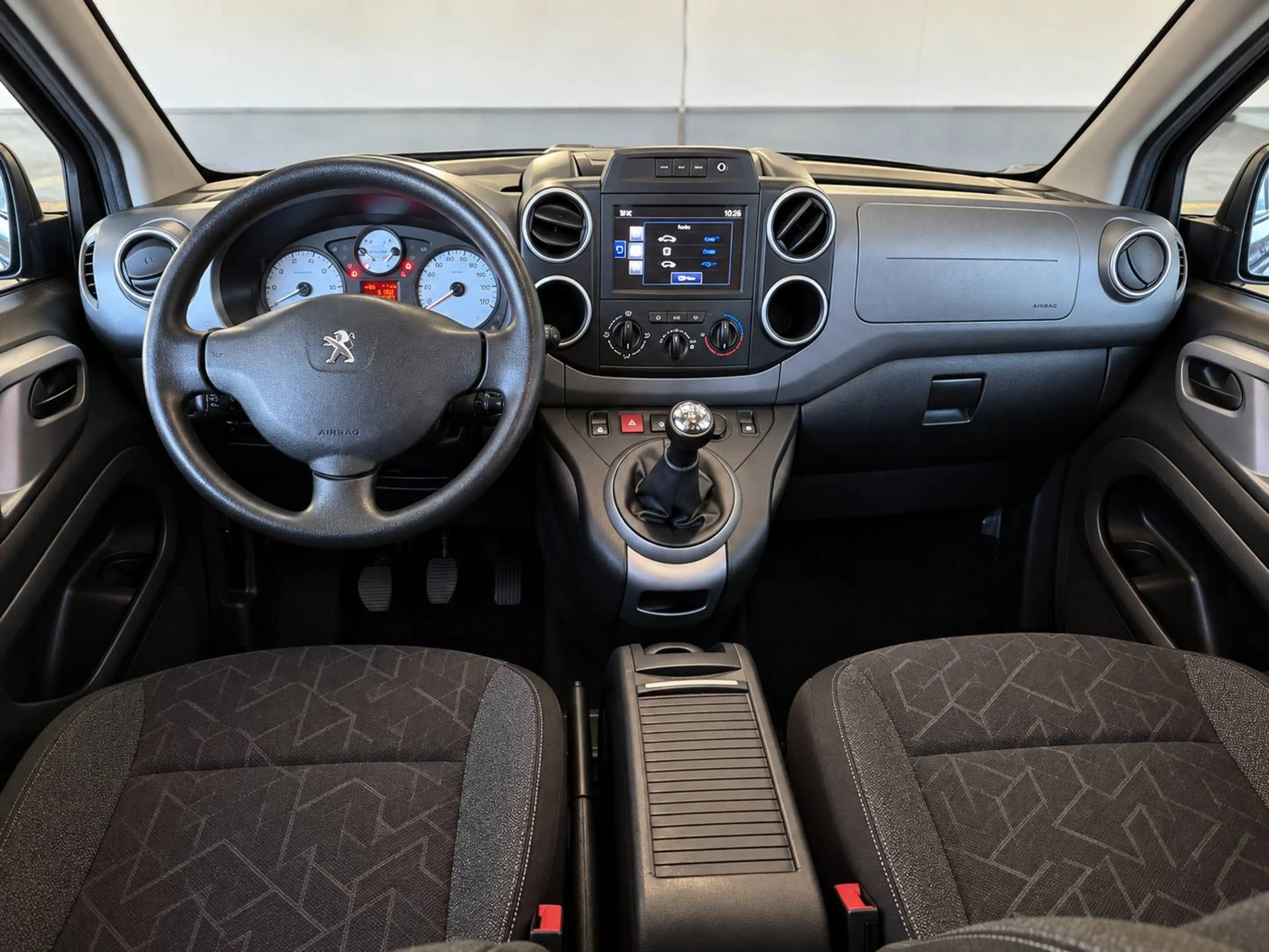 Peugeot Partner Partner Tepee Active°Doppelschiebetür°super Zustand — photo 14